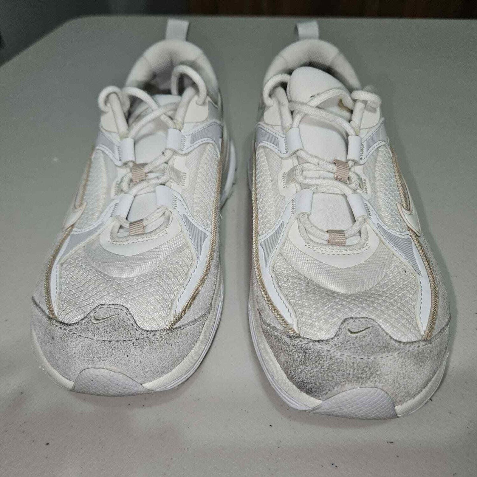 Woman's Nike air max bliss lx Summit White Size