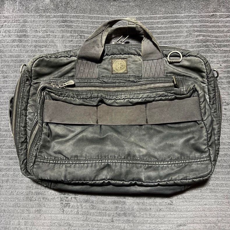 MARNI × PORTER FLAT POUCH #11 Marni x PORTER 2019 Bag Capsule | Hypebeast