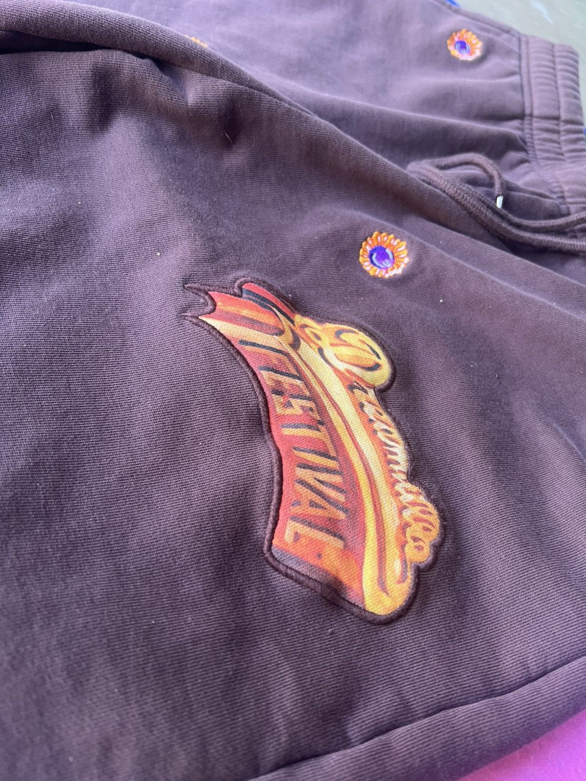 Other J. Cole Dreamville Fest 2025 FINAL Drop Embroidered Sweatpan Size US 34 / EU 50 - 3 Thumbnail