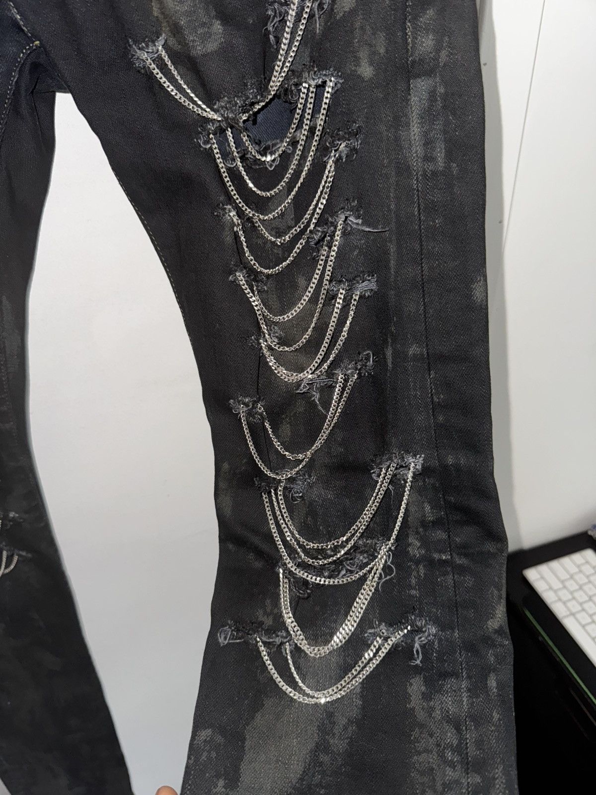 Hedi Slimane × Saint Laurent Paris Runway 2013 MudWash Chain Denim Size US 32 / EU 48 - 9 Thumbnail