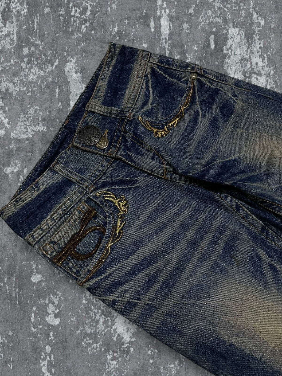 Tornado Mart Vintage 1990s Designer Japan Red Peppers Wax Distressed Size US 27 - 9 Thumbnail