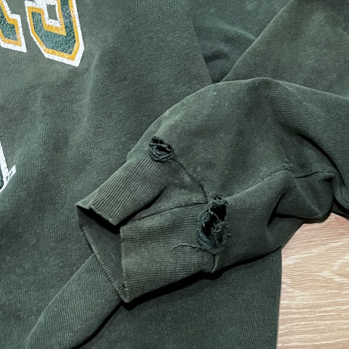 Champion × NHL × Vintage *Distressed* Green Bay Packers Champion 80’s Made in USA Size US XL / EU 56 / 4 - 9 Thumbnail