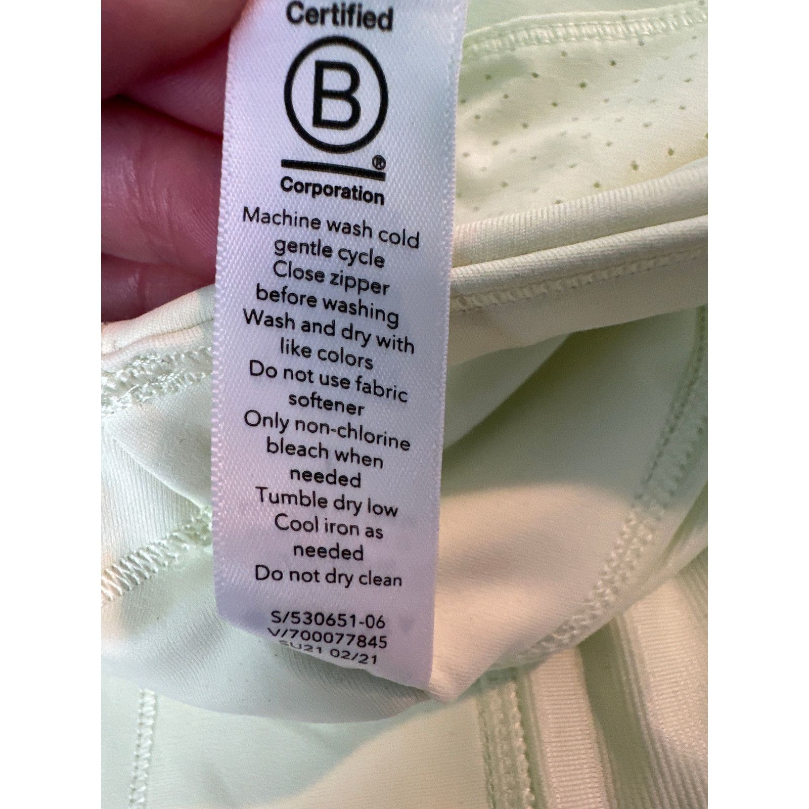 Athleta Athleta yellow pull on running duo shorts size Large Size 38" / US 16 / IT 52 - 5 Thumbnail