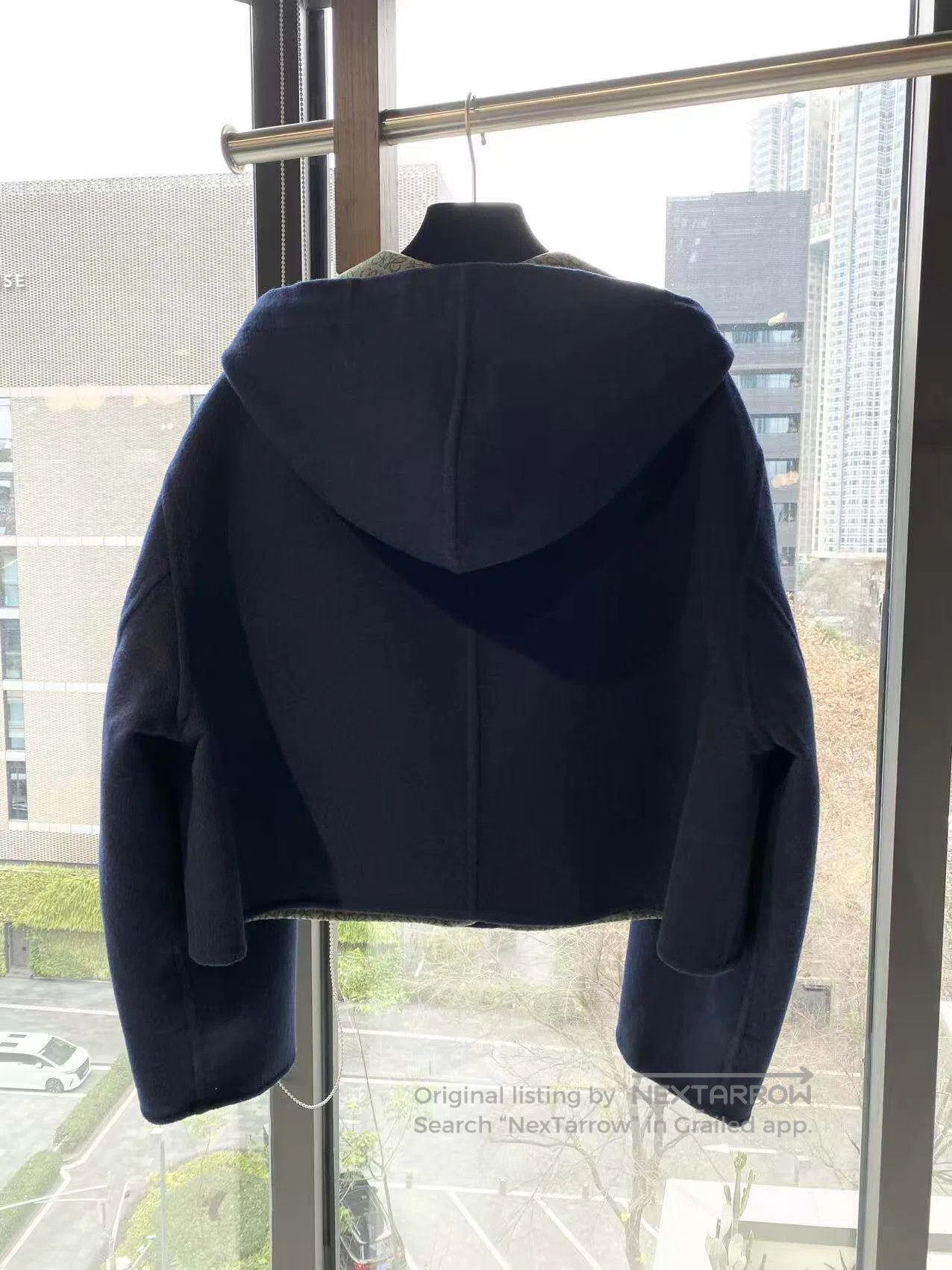 Loewe Loewe The inside is full of printed jackets| Size XS / US 0-2 / IT 36-38 - 3 Thumbnail