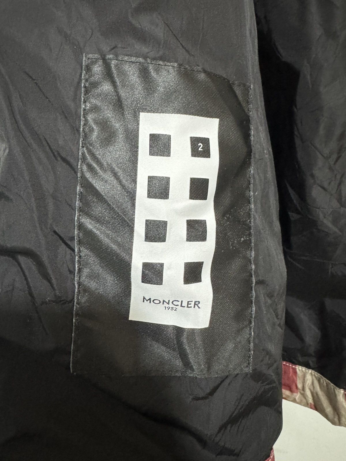 Moncler Moncler Overprint Spellout Light Jacket Size US M / EU 48-50 / 2 - 14 Thumbnail