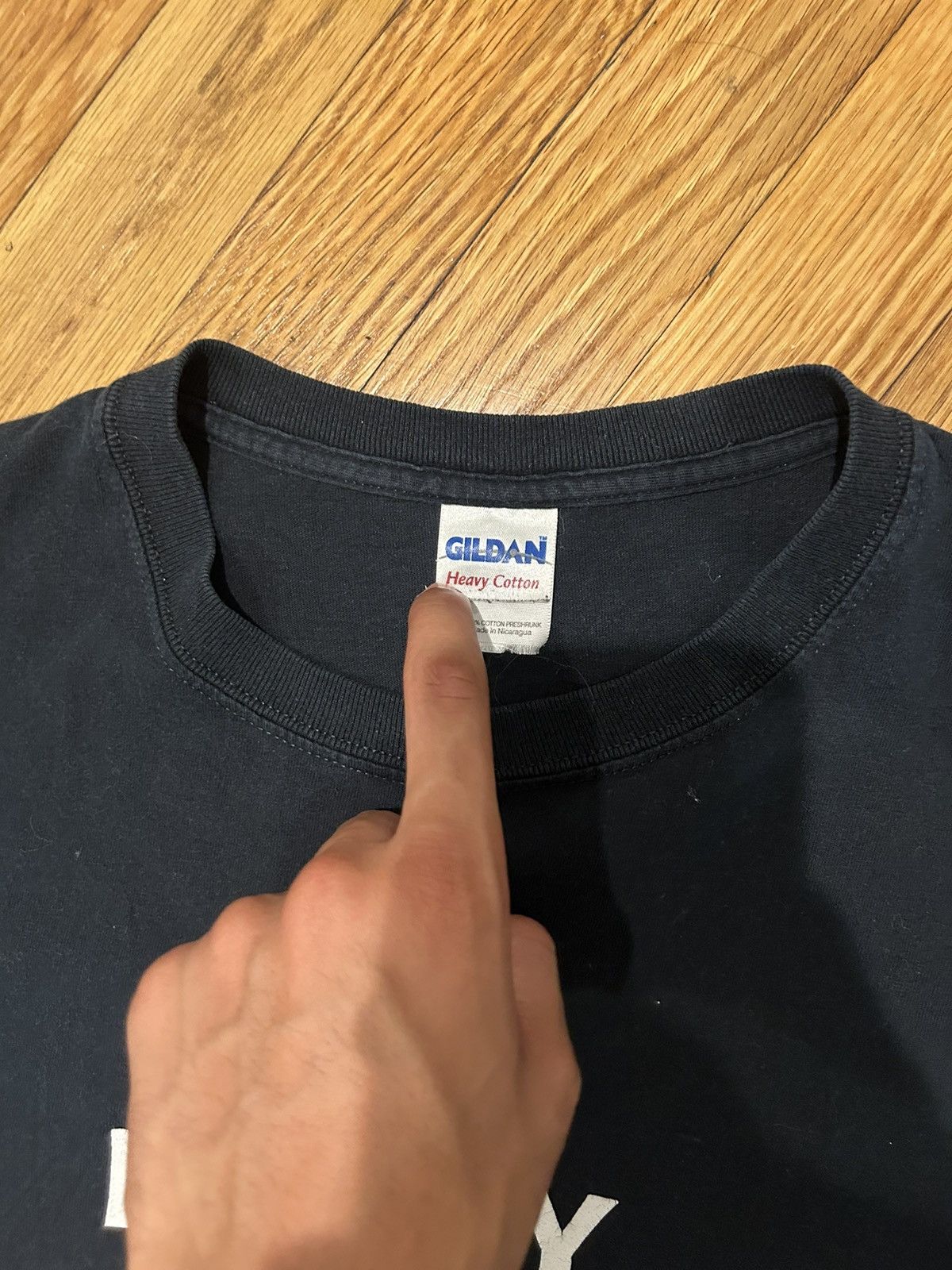 Gildan VINTAGE PERKY GILDAN HEAVY COTTON TEE Size US L / EU 52-54 / 3 - 2 Thumbnail