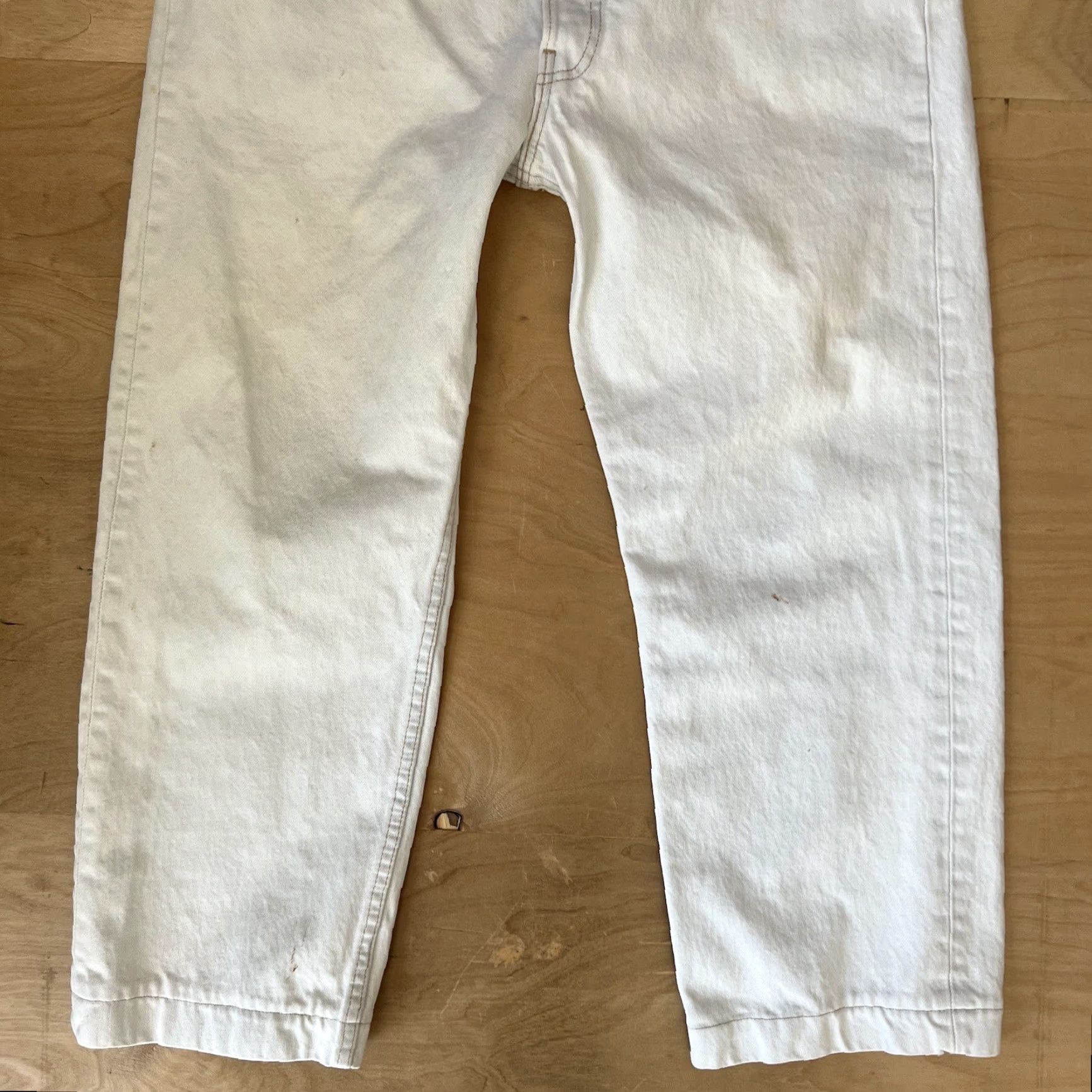 Levi's Vintage Levi's 501 Jeans Shirt? No, Jeans. Levi's 501 Jeans Regular 35 White Light Wash Denim 80s Vintage Western USA 80s Mens Jeans Size US 35 - 4 Thumbnail