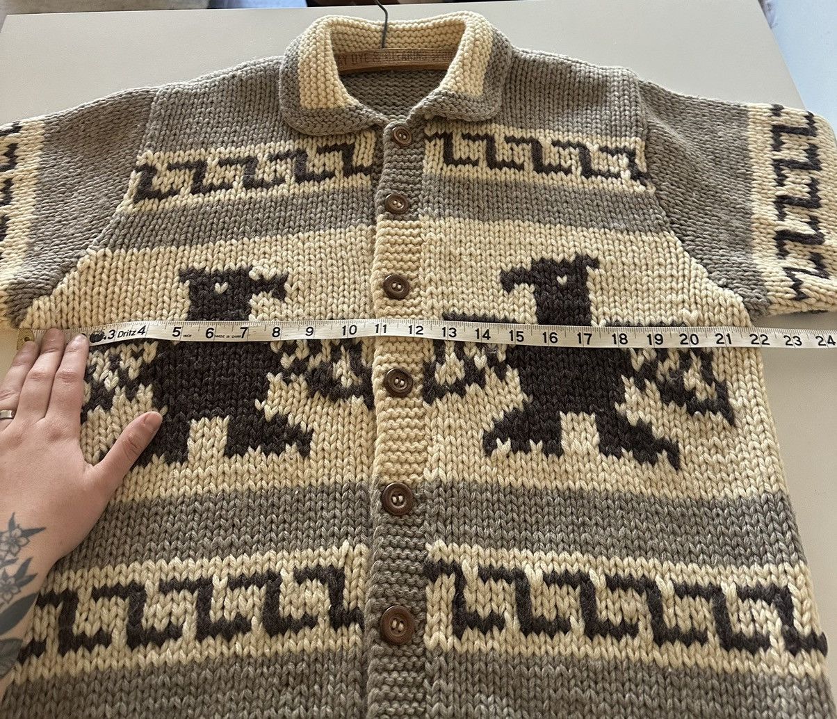 Vintage Vintage Cowichan Button Down Cardigan Sweater Thunderbird Size US S / EU 44-46 / 1 - 4 Thumbnail