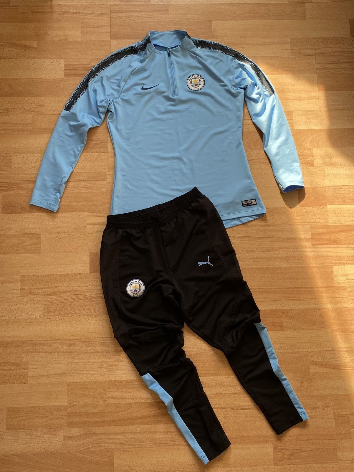 Nike × Puma Manchester City Nike/Puma Football Suit Size S 918800-491 Size US S / EU 44-46 / 1 - 1 Thumbnail