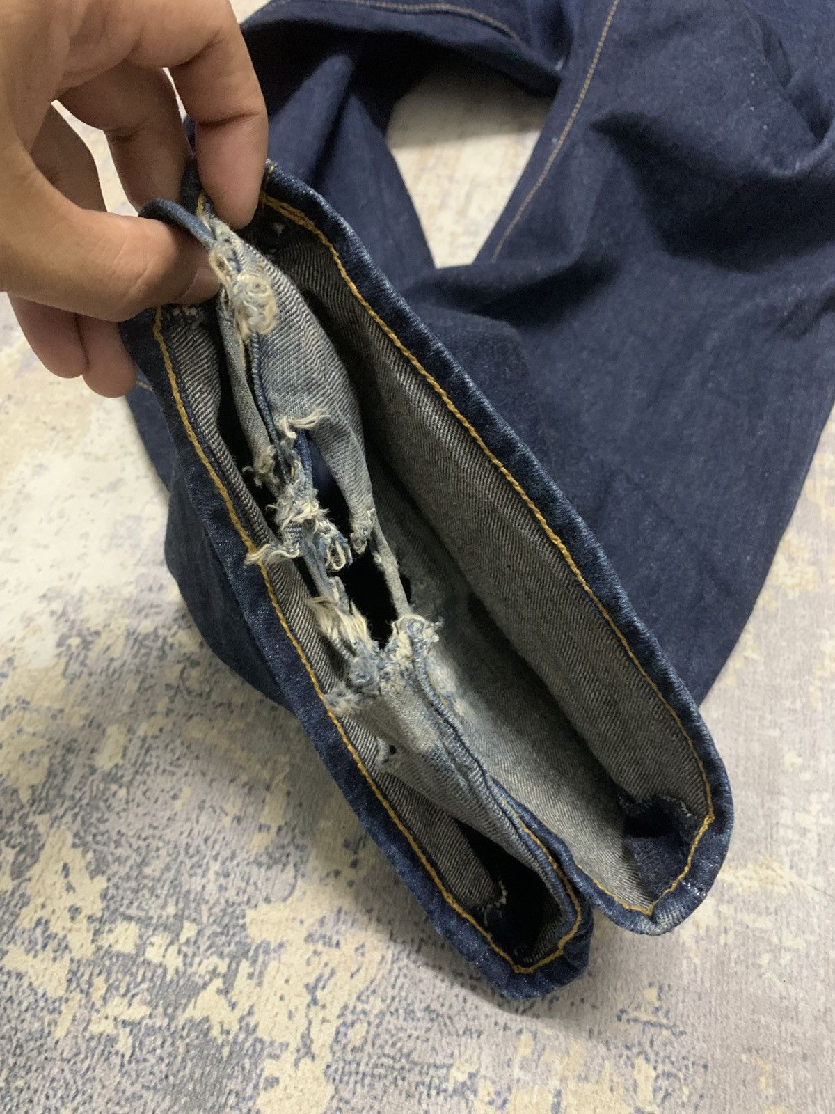 Japanese Brand GU Distressed Baggy Jeans W35x32 Size US 35 - 6 Thumbnail