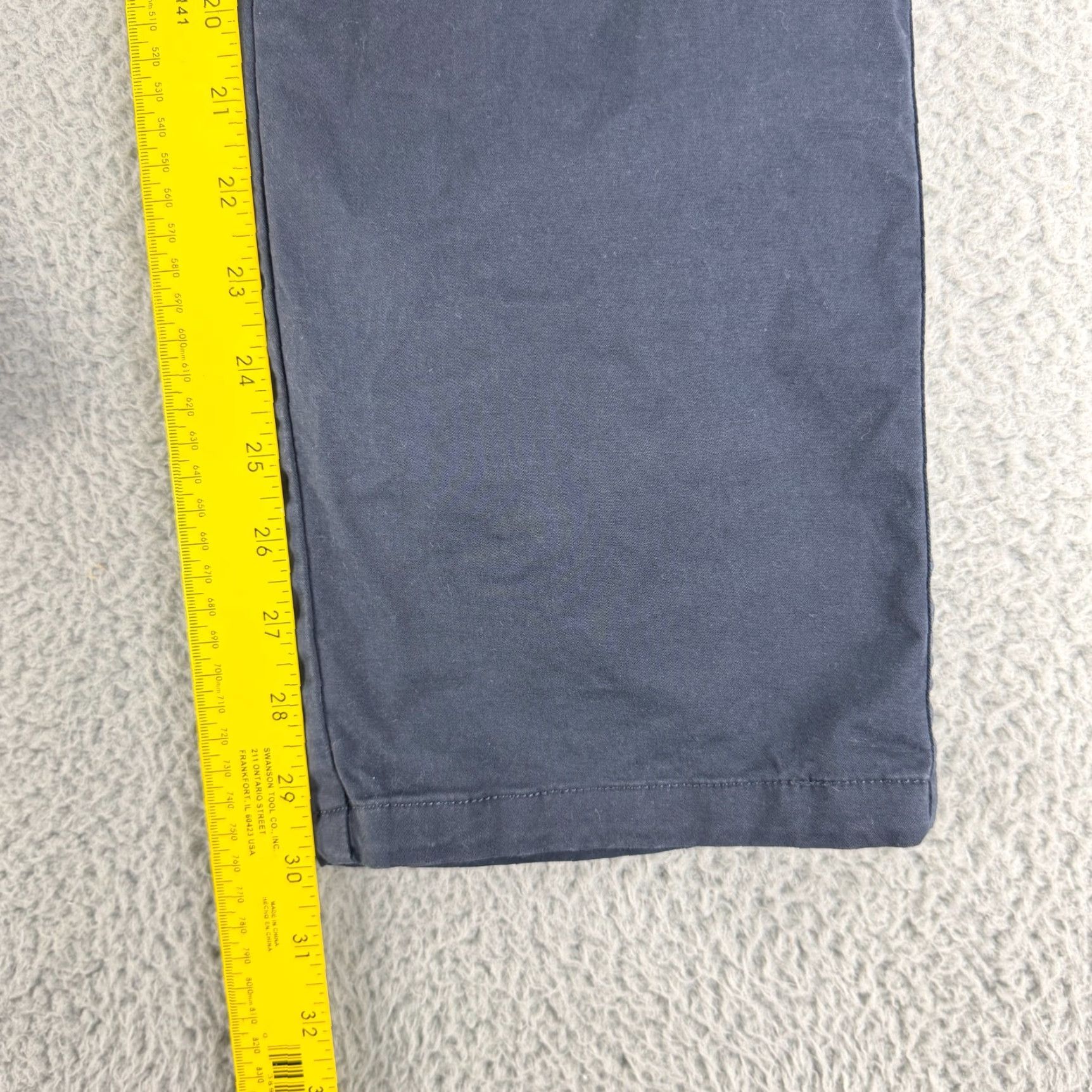 Bloomingdale's Bloomingdale's Chino Pants Mens Size 30 Navy Blue Flat Front Straight Leg Regular 30 x 32 Cotton Spandex Pants Mens Blu Size US 30 / EU 46 - 6 Thumbnail