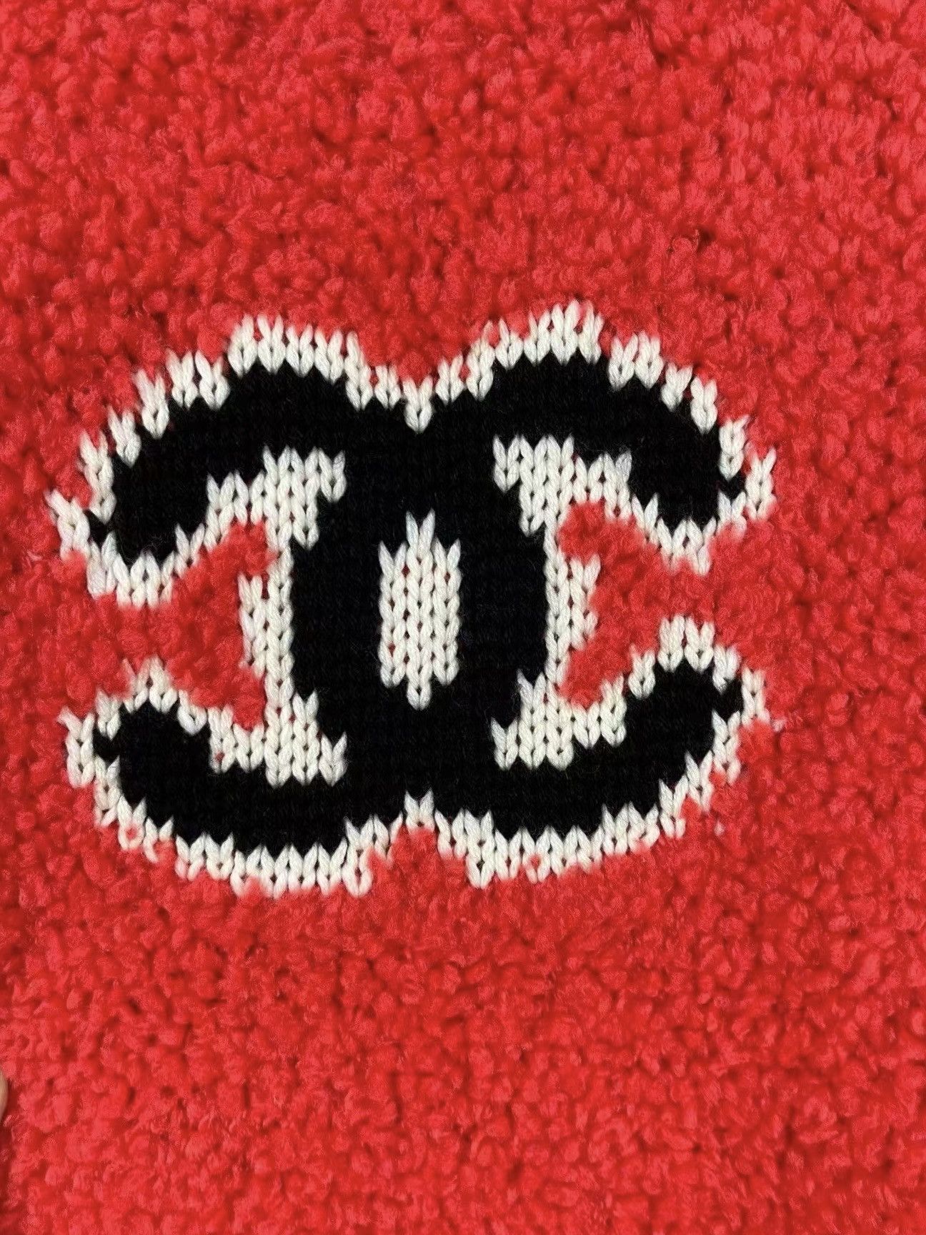 Chanel Chanel 34 Red Teddy Logo CC Wool Sweater Jumper Size XXS / US 00 / IT 34 - 5 Thumbnail