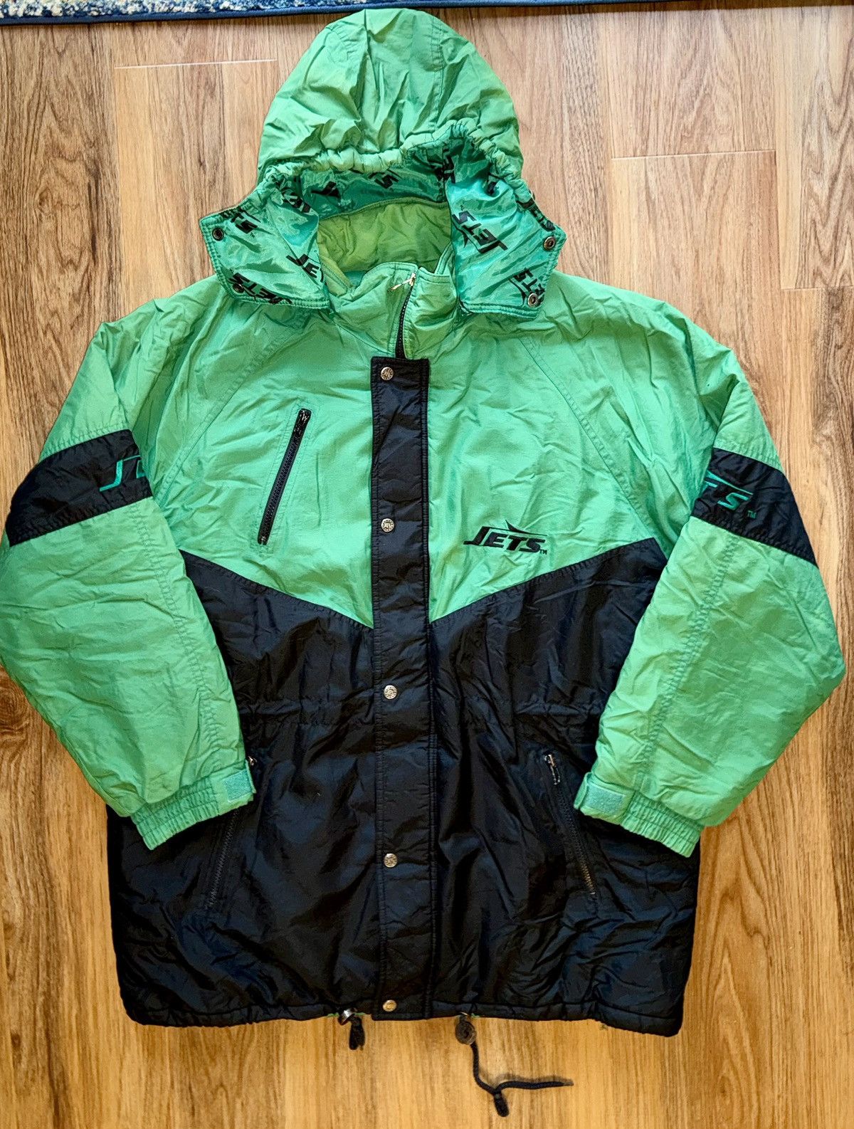 NFL Jets GameDay “Starter” vibes really njce condition warm Size US L / EU 52-54 / 3 - 1 Thumbnail