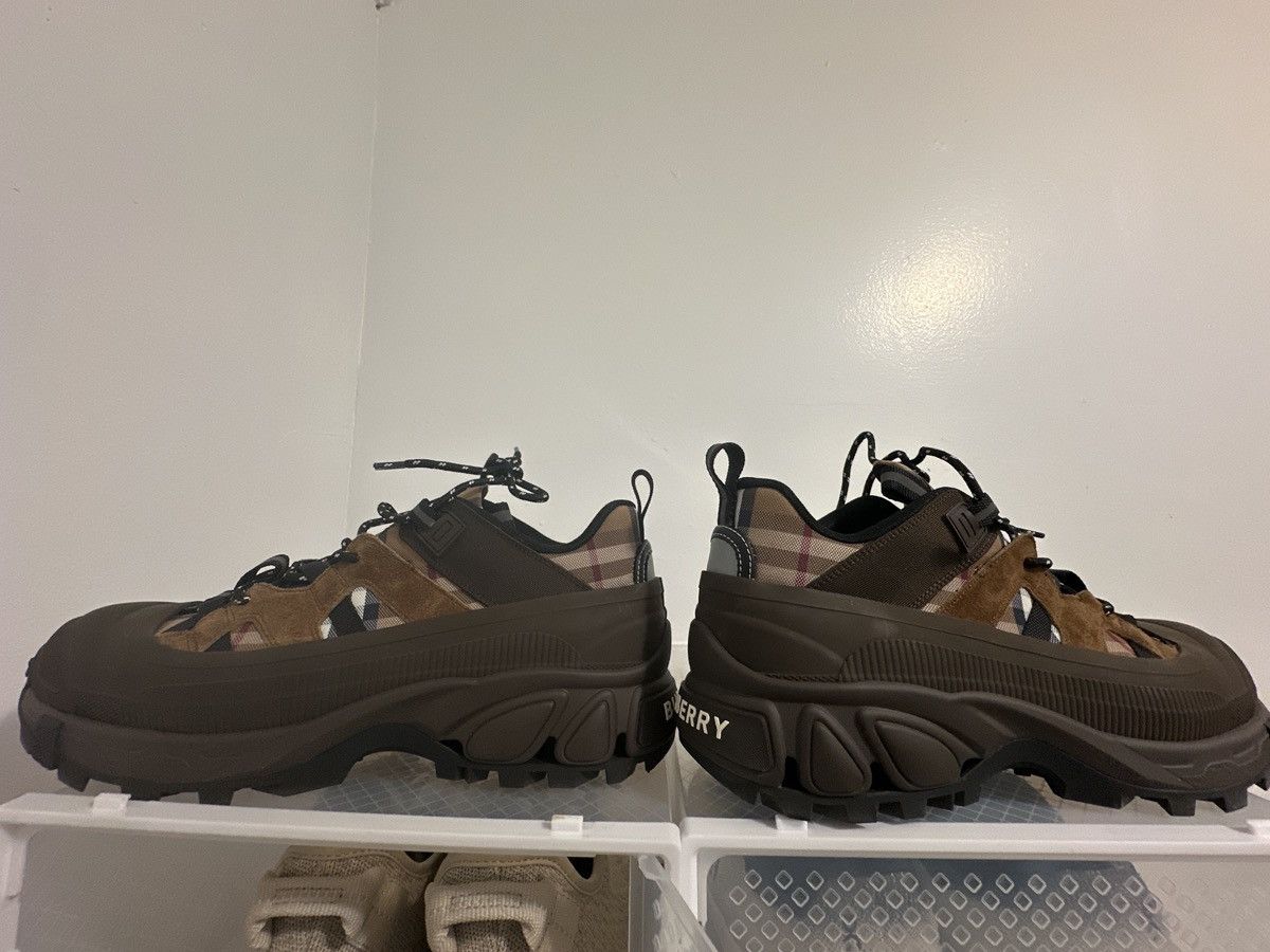 Burberry Burberry Arthur Technical Sneaker Size US 10 / EU 43 - 1 Thumbnail