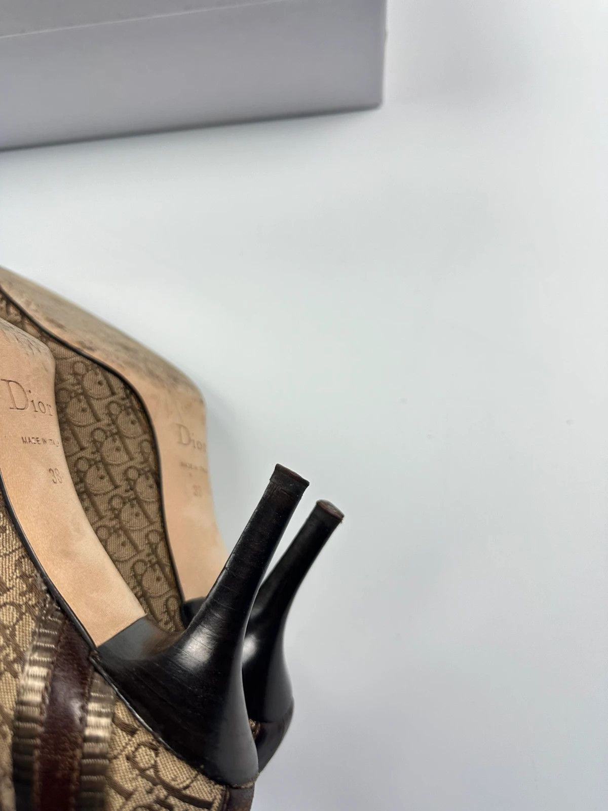 Dior Vintage Dior Monogram Heels Brown Leather with Gold Buckle Size US 7 / IT 37 - 15 Thumbnail