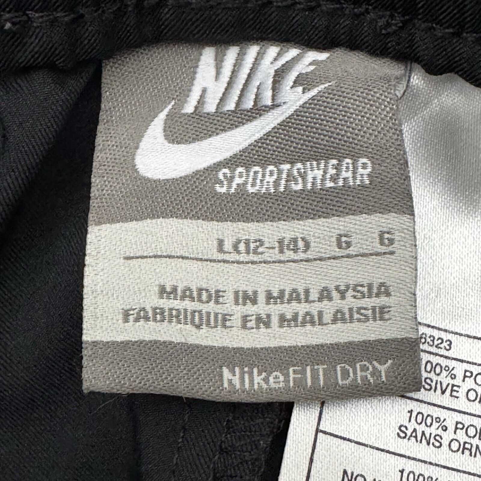 Nike Nike Track Pants Womens Large Y2K Fit Dry Athleisure Size 32" / US 10 / IT 46 - 12 Thumbnail