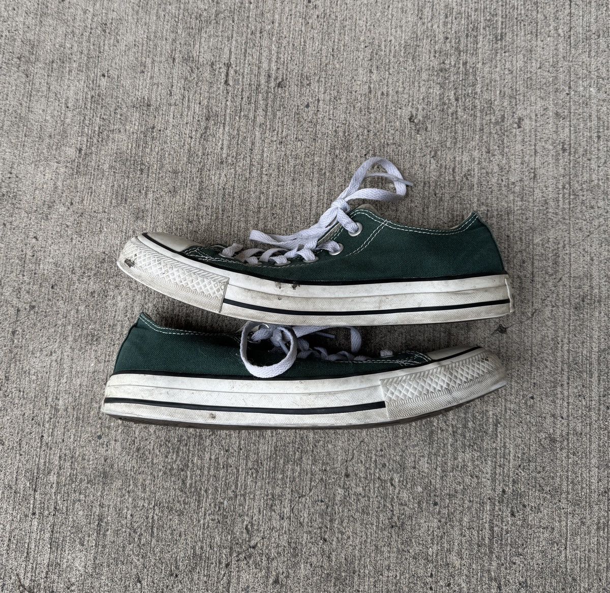 Converse FOREST GREEN CONVERSE ALL STAR CHUCK TAYLOR SNEAKERS Size US 6.5 / EU 39-40 - 5 Thumbnail
