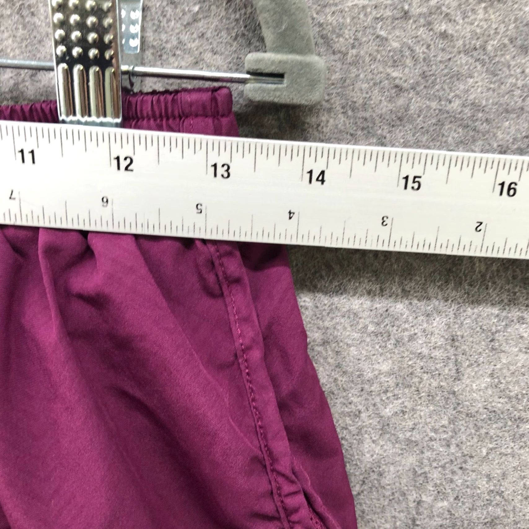 Nike Nike Tempo Running Shorts Womens S Purple Modern Embossed Lined 3'' Dri-Fit Size 28" / US 6 / IT 42 - 4 Thumbnail