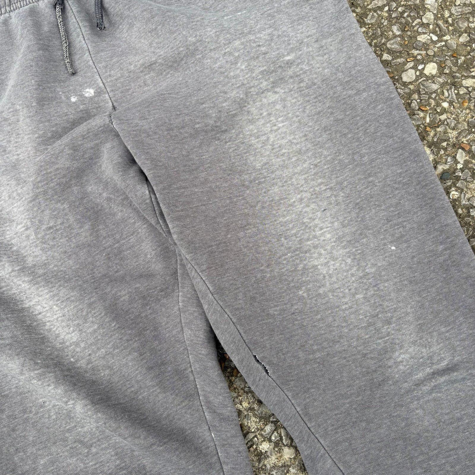 Nike Y2K faded gray baggy sweatpants Size US 34 / EU 50 - 5 Thumbnail