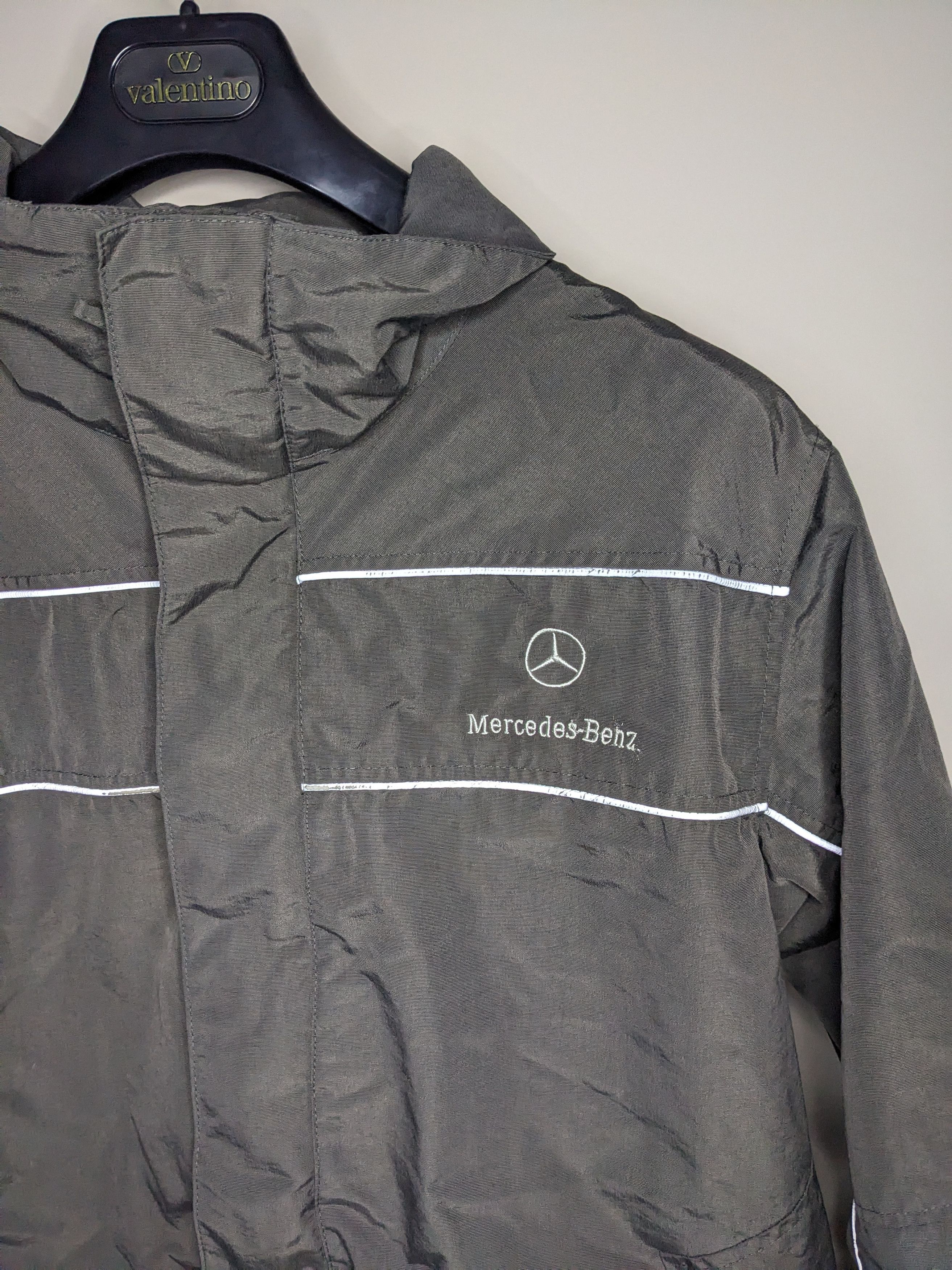 Mercedes-Benz Mercedes Benz Nylon Windbreaker Jacket Medium Coat Grey AMG Size US M / EU 48-50 / 2 - 2 Thumbnail