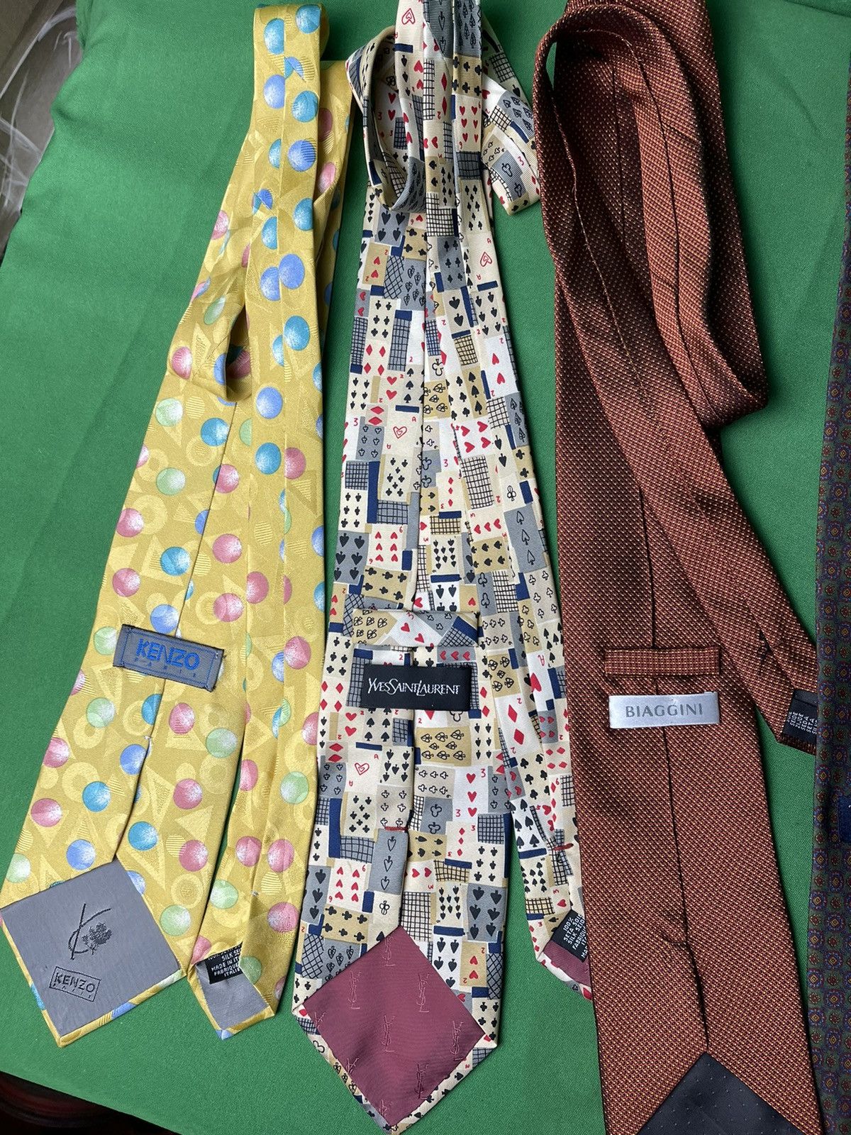 Kenzo × Vintage × Yves Saint Laurent lot of 5 vintage tie Burberrys, YSL, KENZO, made in Italy Size ONE SIZE - 3 Thumbnail