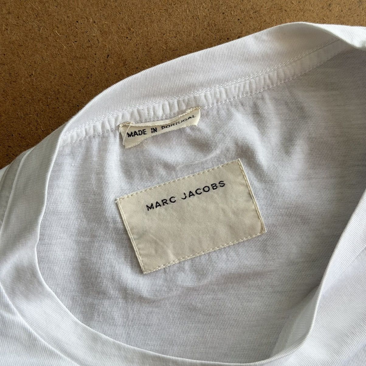Marc Jacobs Marc Jacobs Upside Down Logo White Tee Size US XL / EU 56 / 4 - 8 Thumbnail