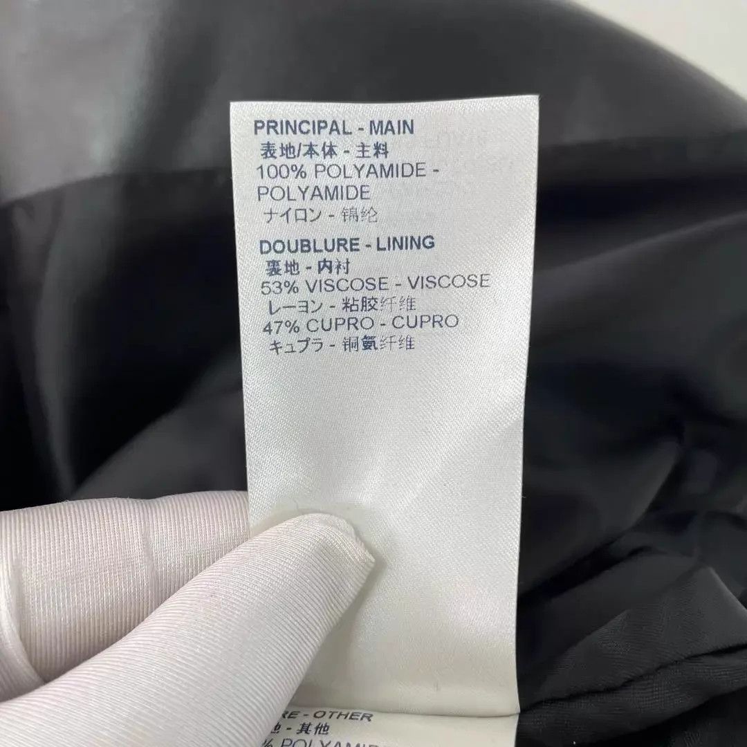 Louis Vuitton Louis Vuitton color blocked Monogram jacket 34 Size XS / US 0-2 / IT 36-38 - 8 Thumbnail