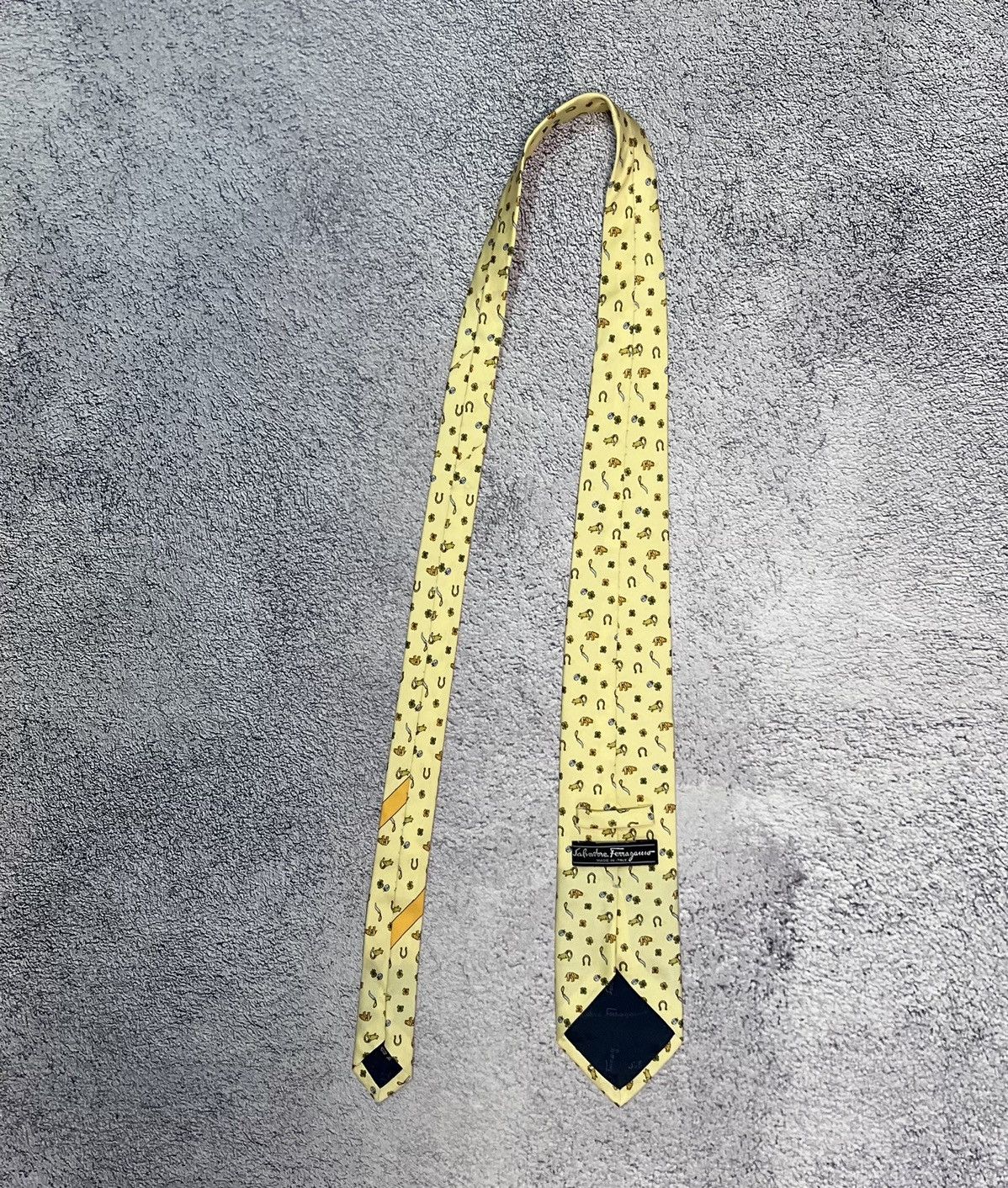Salvatore Ferragamo Salvatore Ferragamo Tie 100% Silk Monogram Floral Animals Size ONE SIZE - 2 Thumbnail
