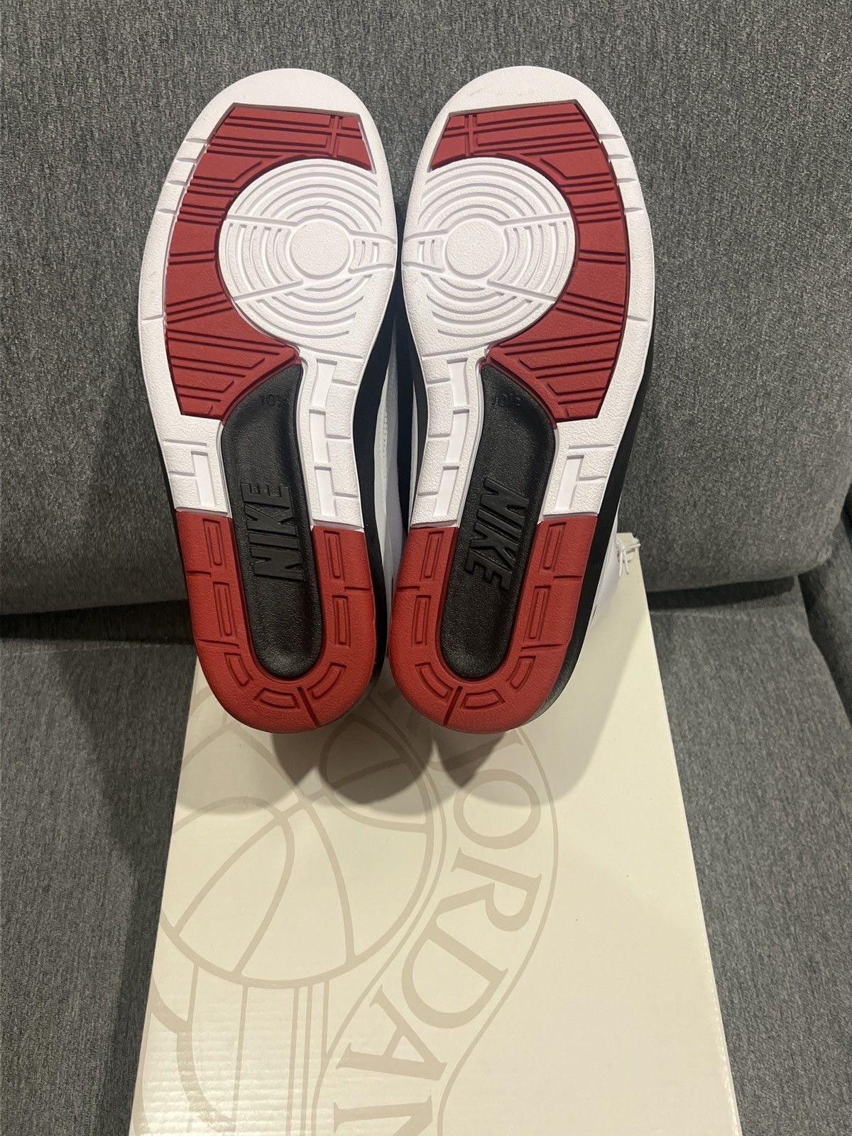 Jordan Brand Air jordan 2 Retro Size US 10.5 / EU 43-44 - 3 Thumbnail