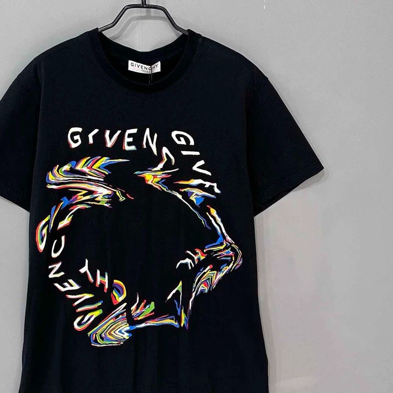 Givenchy Givenchy Color twisted letter logo short-sleeve Size US S / EU 44-46 / 1 - 2 Thumbnail