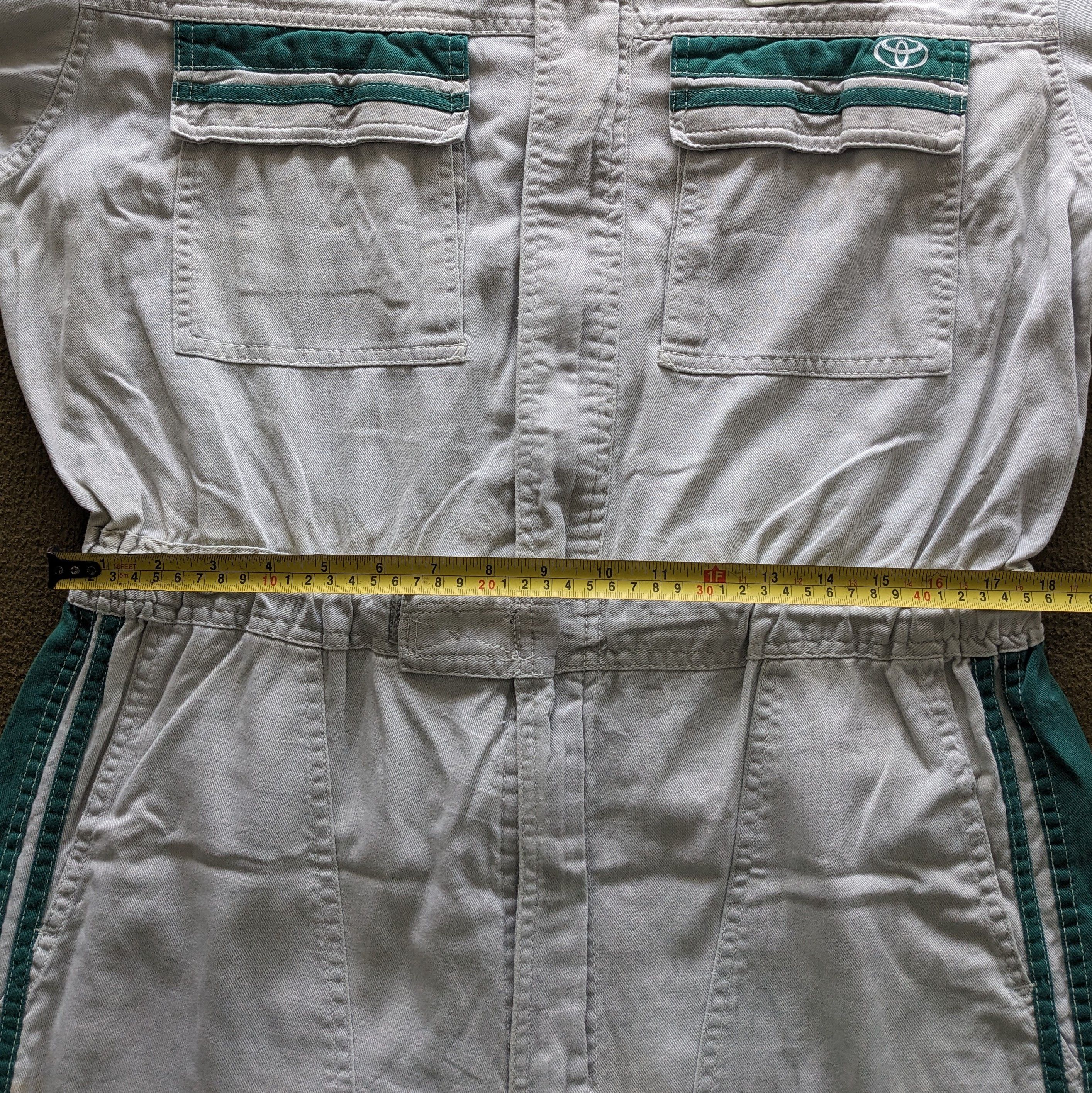 Vintage Vintage TOYOTA TOYOPET Tecno Racing Coverall Workwear Jacket Size US L / EU 52-54 / 3 - 7 Thumbnail