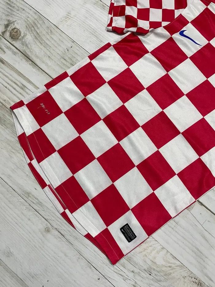 Nike Nike Croatia 2012 2013 Home Football Shirt Soccer Jersey Size US S / EU 44-46 / 1 - 3 Thumbnail