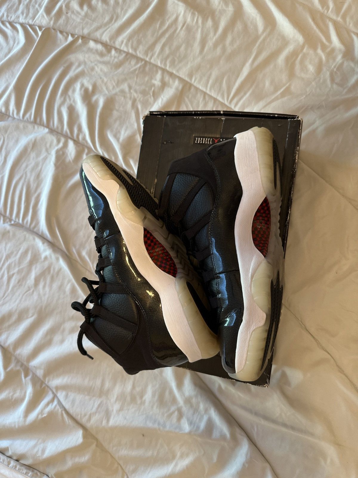 Jordan Brand Jordan 11 Retro 72-10 Size US 12 / EU 45 - 2 Thumbnail