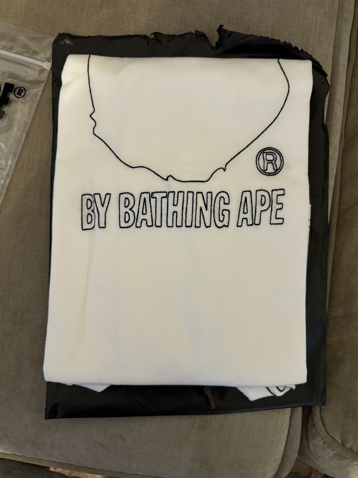 Bape GOAT Exclusive BAPE Contrast Stitching Tee Size US XL / EU 56 / 4 - 5 Thumbnail
