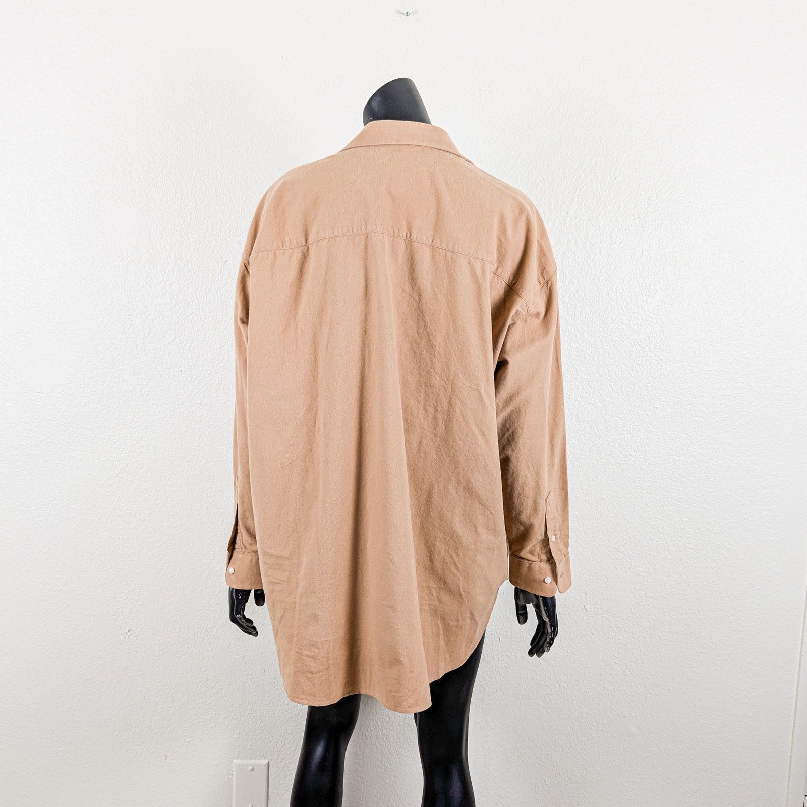 Frank & Eileen Frank & Eileen $308 Mackenzie Oversized shirt soft Brushed Size ONE SIZE - 8 Thumbnail