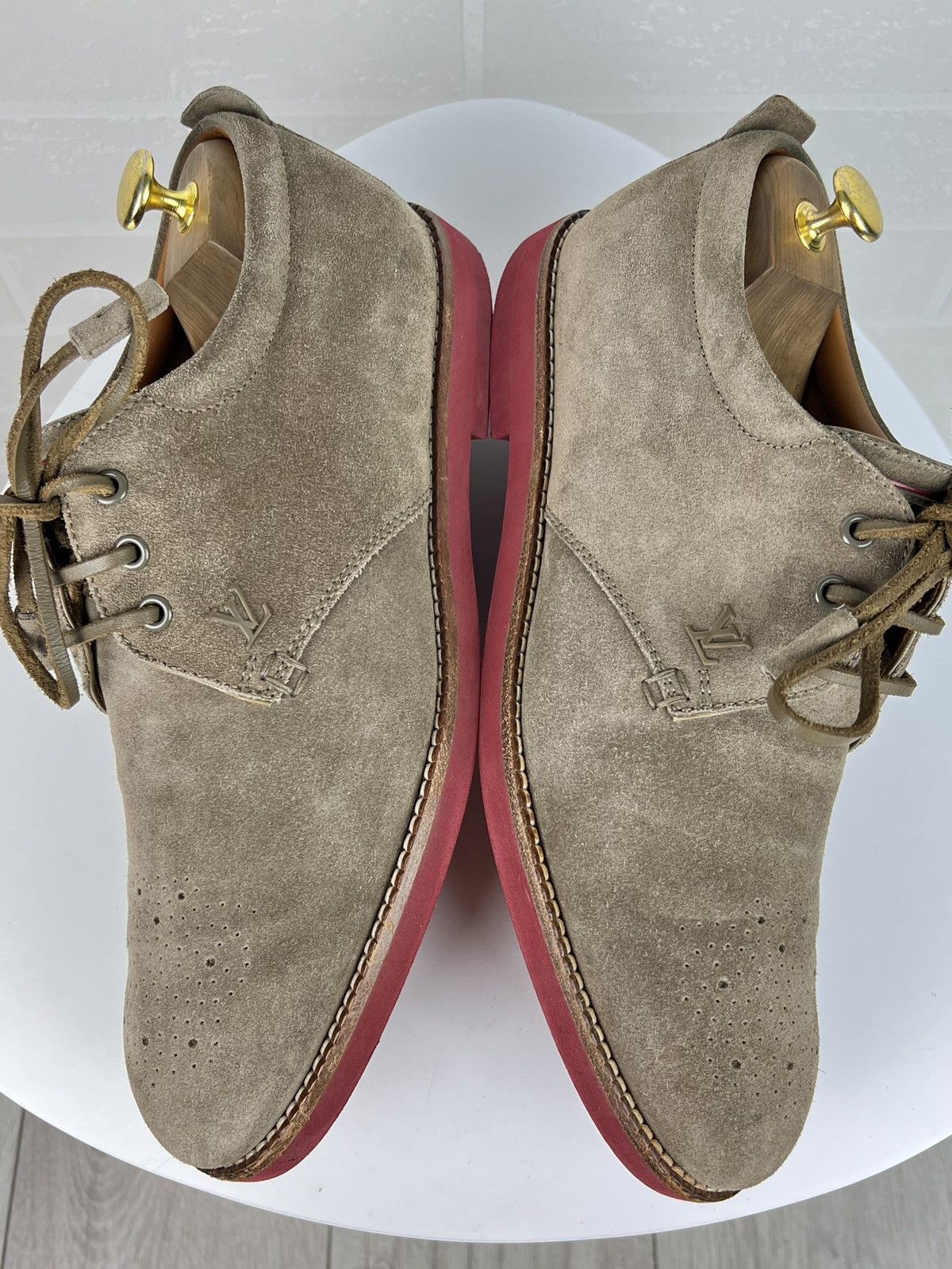 Louis Vuitton LOUIS VUITTON Derby Suede Shoes Lace Up LV Logo Beige Men's Size US 9.5 / EU 42-43 - 11 Thumbnail