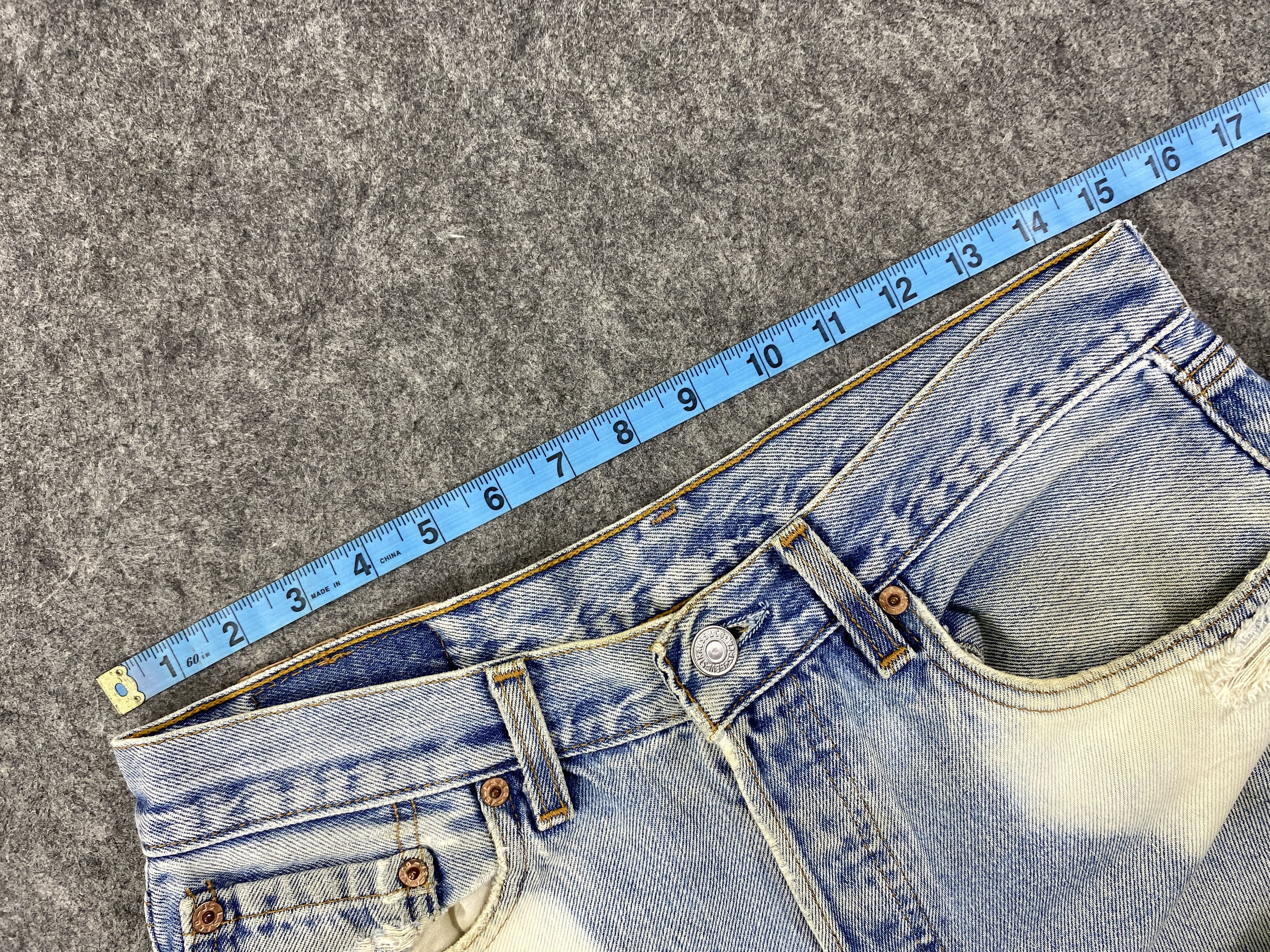 Levi's Ripped Light Wash Vintage Levi's 501 USA 30x35.5 -JN1665 Size US 30 / EU 46 - 5 Thumbnail