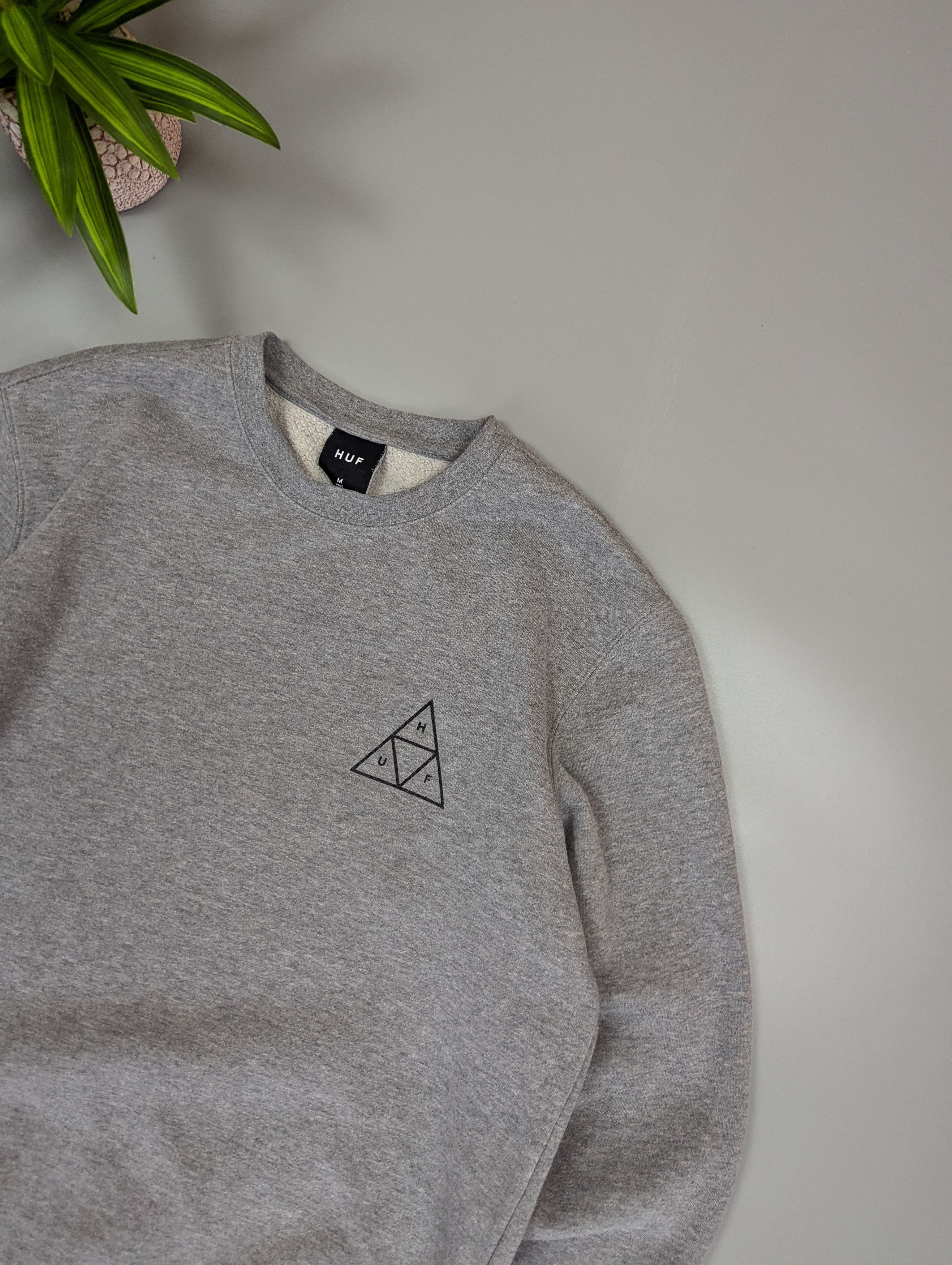 Huf HUF Essentials Triple Triangle Crewneck Sweatshirt Gray Sz S Size US M / EU 48-50 / 2 - 14 Thumbnail