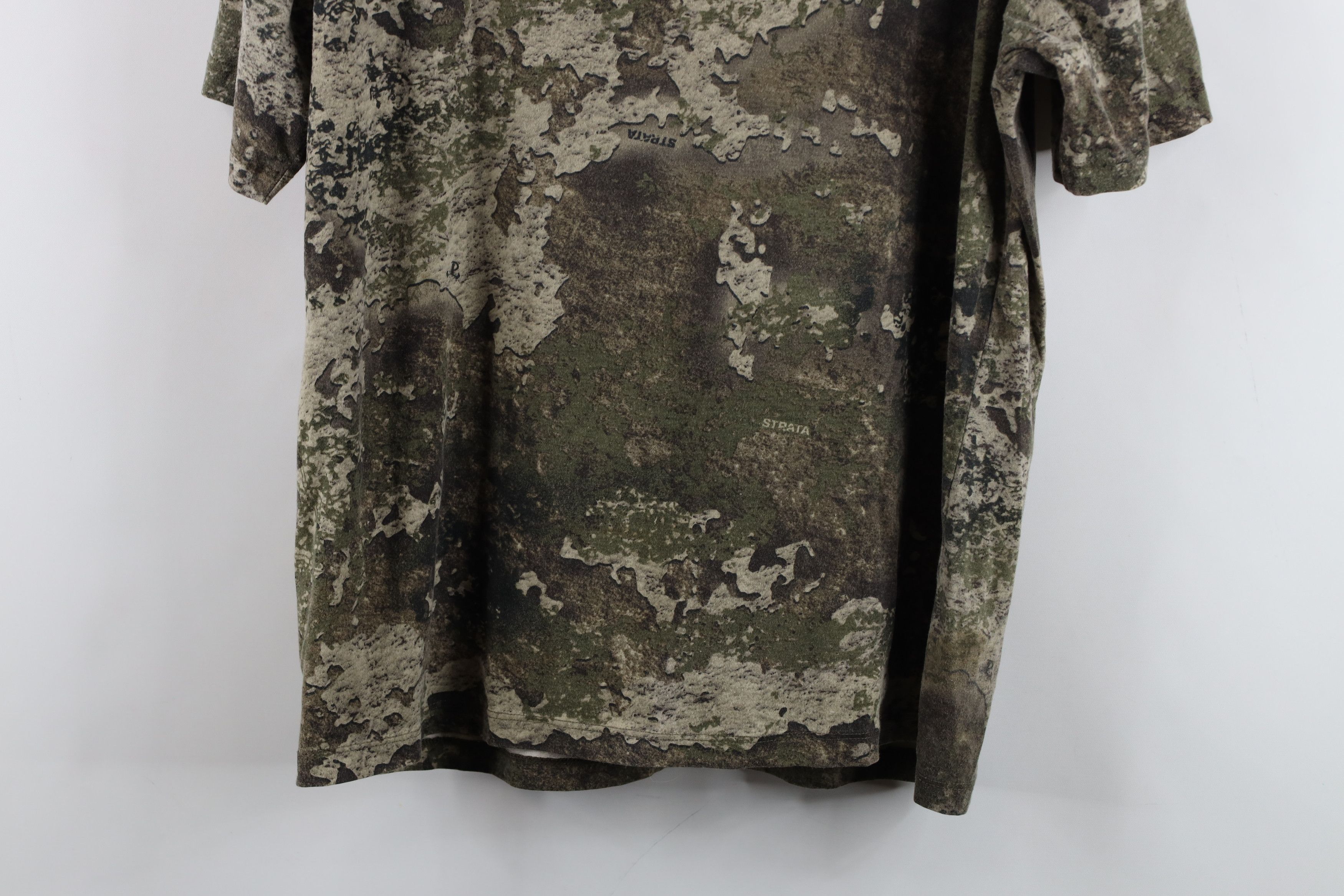 Vintage Vintage Y2K Streetwear Camouflage Short Sleeve T-Shirt Size US M / EU 48-50 / 2 - 10 Thumbnail