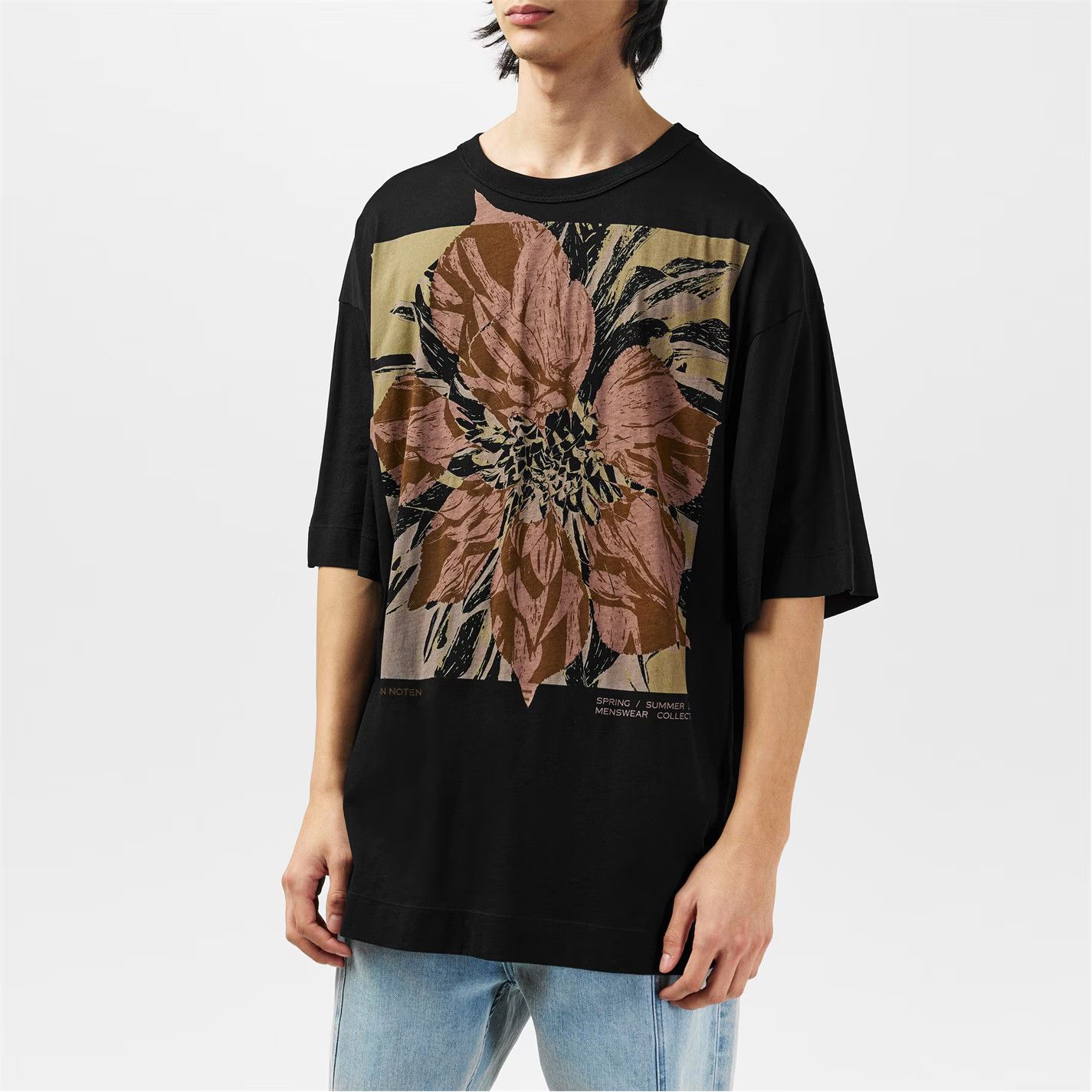 Dries Van Noten o1g2r1mq0426 Graphic T-Shirt in Black Size US M / EU 48-50 / 2 - 2 Thumbnail