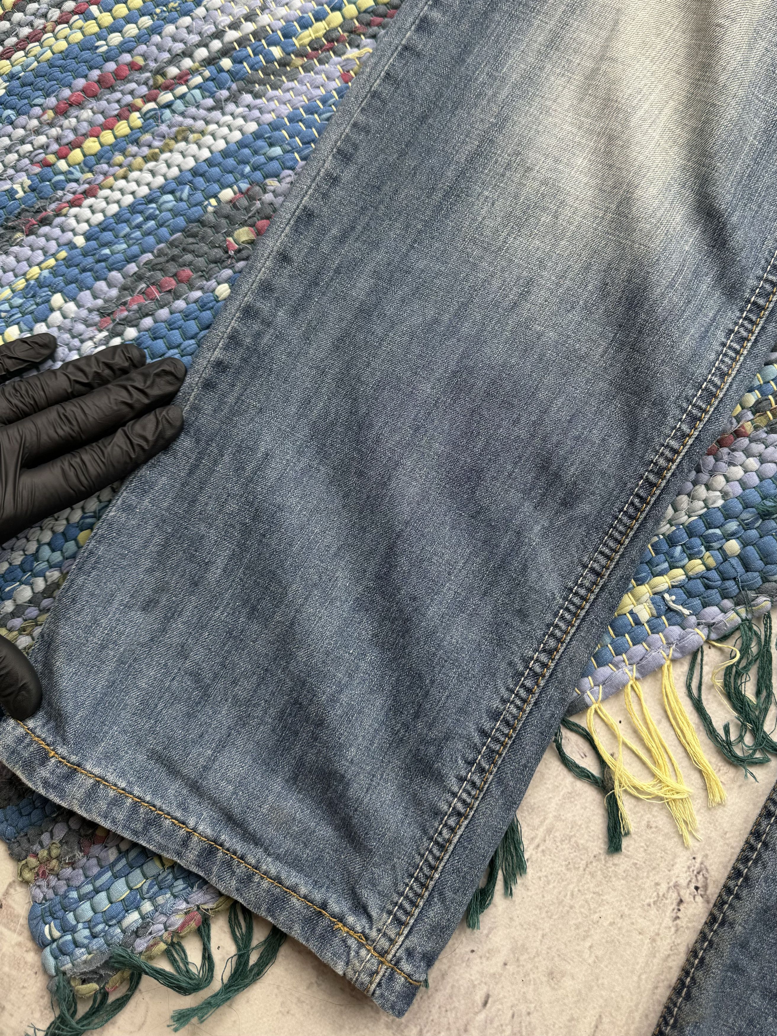 Japanese Brand Vintage Jeans With Many Metal Details A482(368) Size US 31 - 7 Thumbnail
