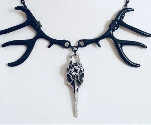 Vintage Retro Goth Skull Bird Necklace Size ONE SIZE - 3 Thumbnail