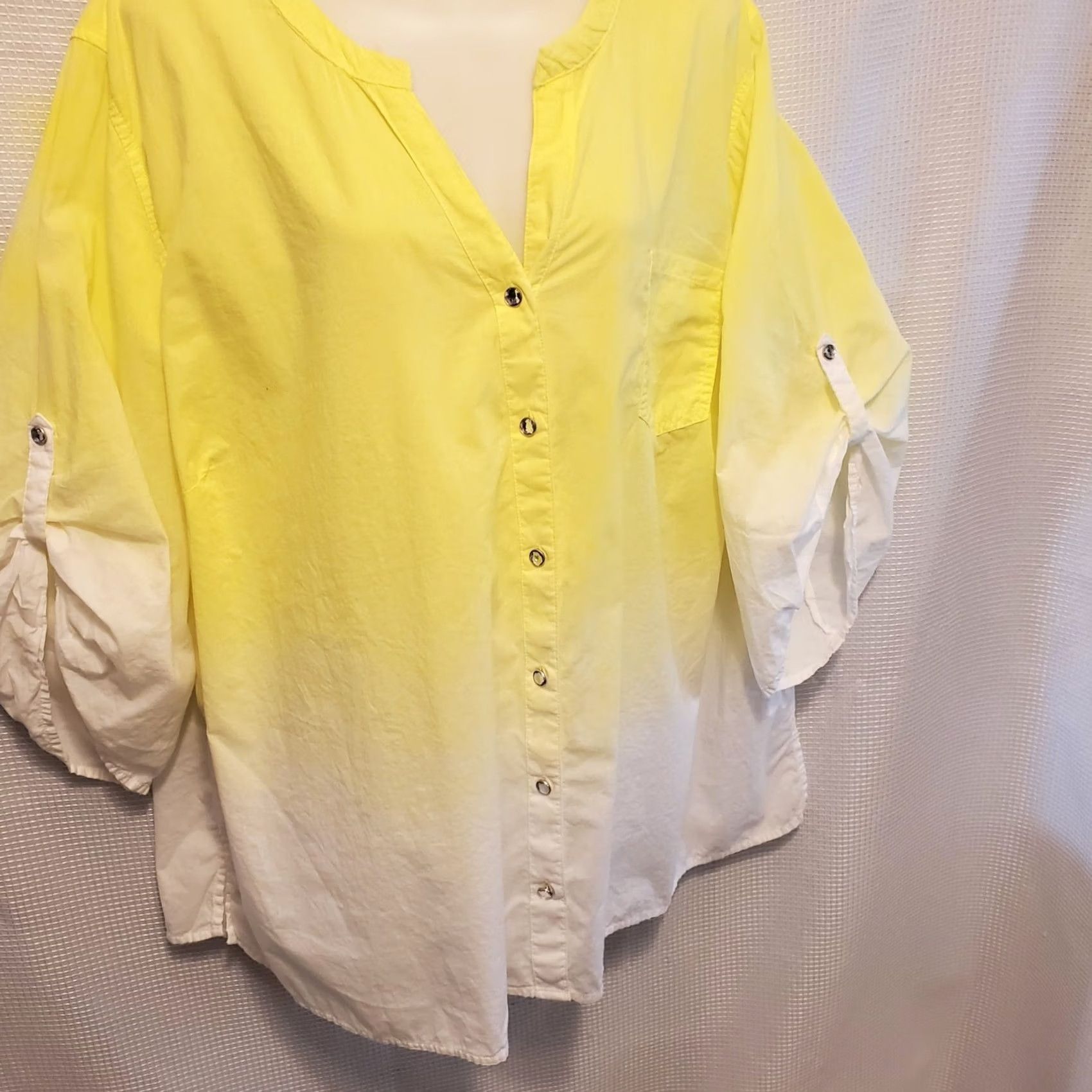 Vintage Catherine's Plus Sz 3X Yellow Ombre Button Down Blouse Rhinestones Roll Tab Sleeve Women Size XXL / US 16-18 / IT 52-54 - 4 Thumbnail