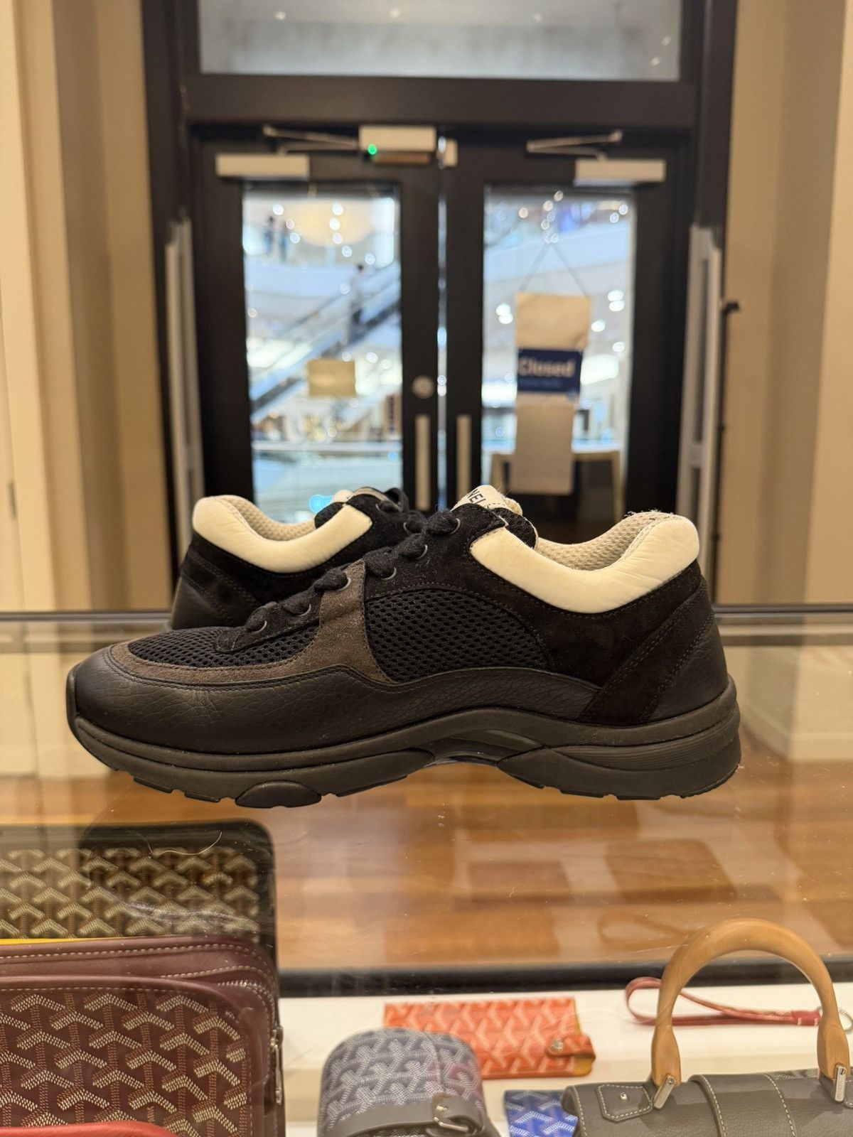 Chanel Chanel Runner Sneaker - Black Size US 7.5 / EU 40-41 - 3 Thumbnail