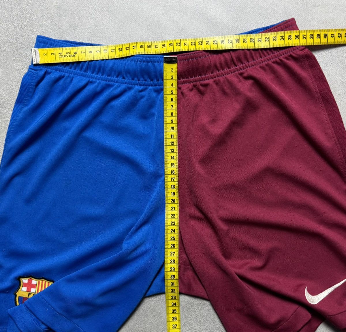 Nike Barcelona 2021 2022 Home Football Shirt Jersey Shorts Nike Size US M / EU 48-50 / 2 - 24 Thumbnail