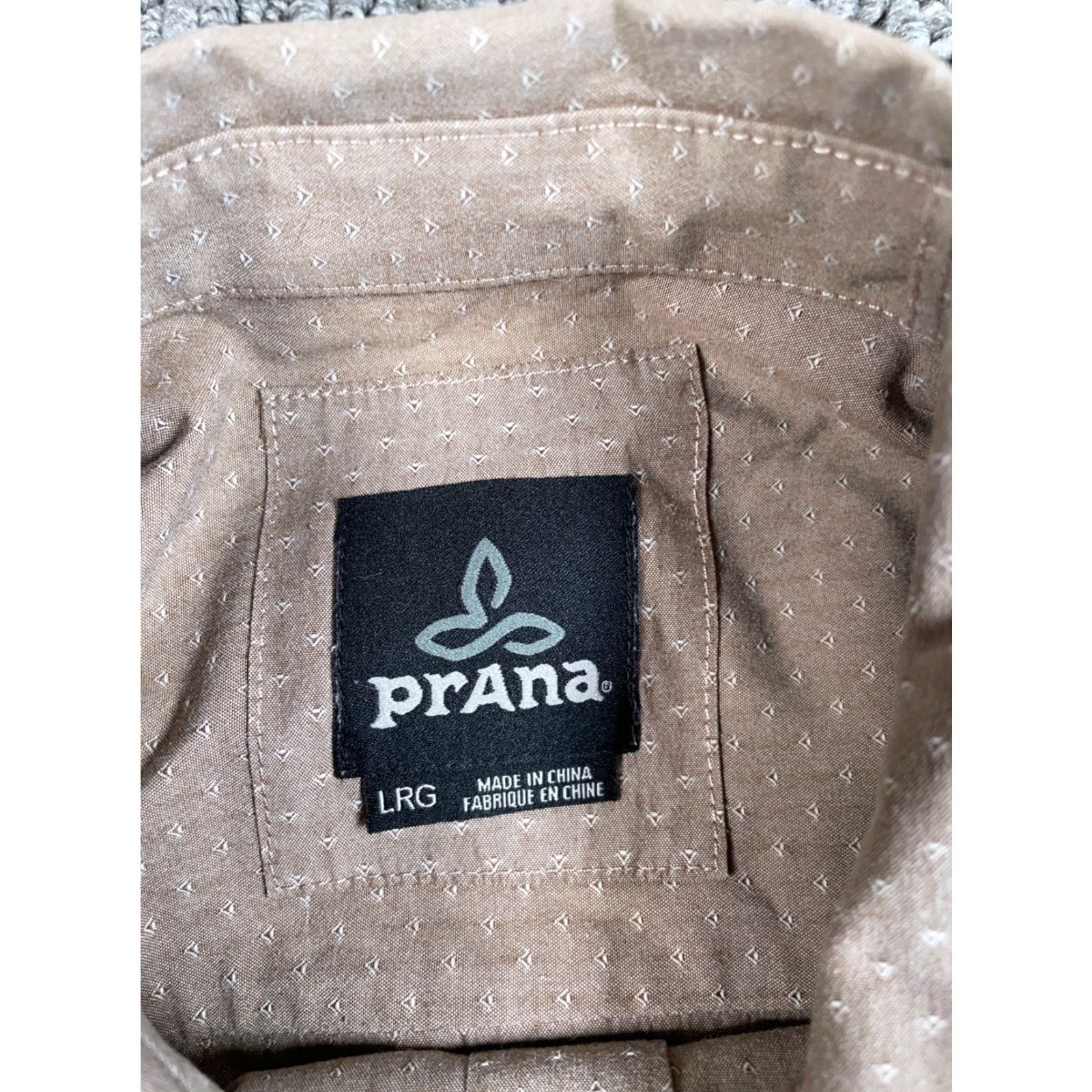 Prana prAna Ascension Shirt Geometric Pattern Lightweight Long Sleeve Button-Up Adult Large Brown Mens Regular Size US L / EU 52-54 / 3 - 3 Thumbnail