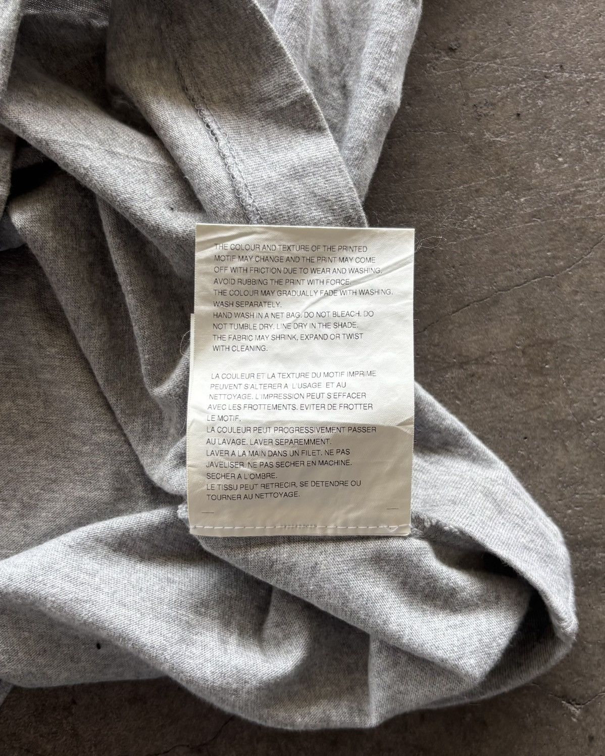 Comme des Garcons PLAY Comme Des Garcons Grey Tee Size US S / EU 44-46 / 1 - 6 Thumbnail