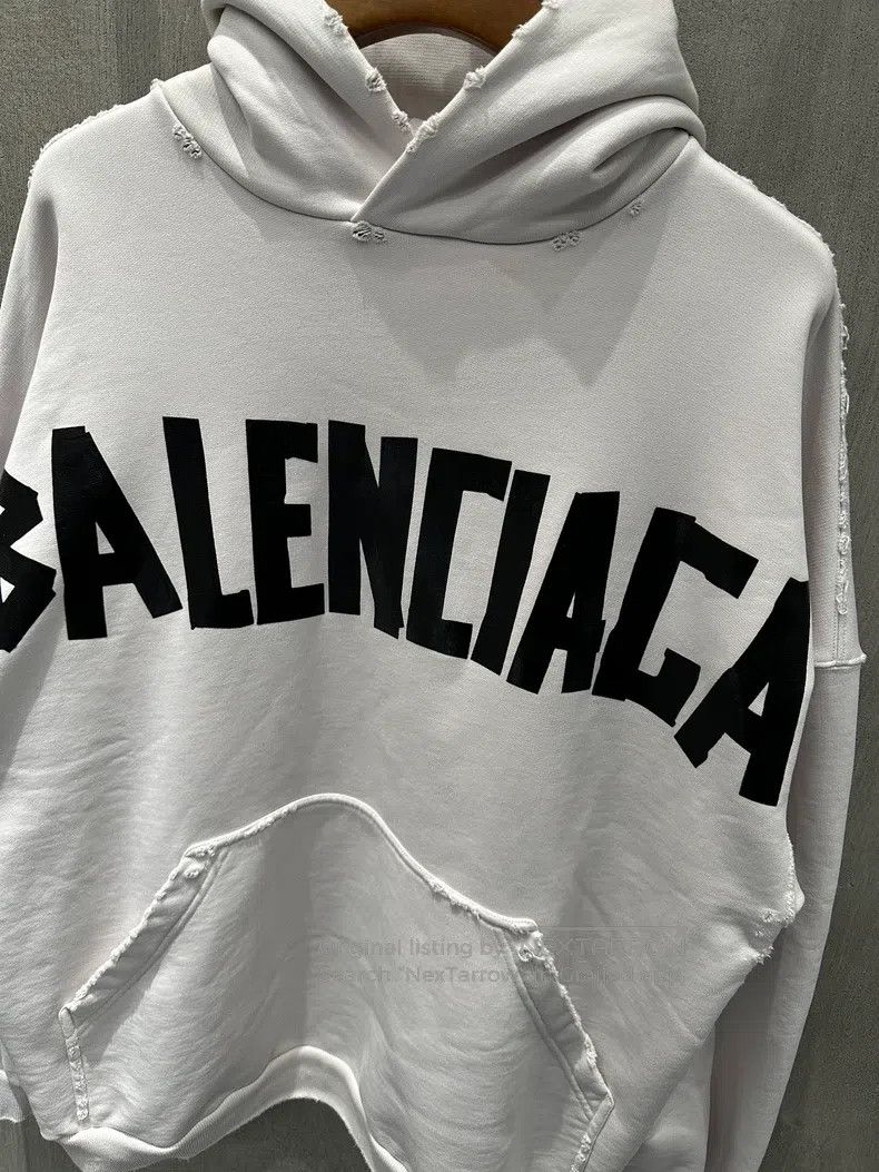 Balenciaga Balenciaga Tape damage hoodie Size US M / EU 48-50 / 2 - 3 Thumbnail
