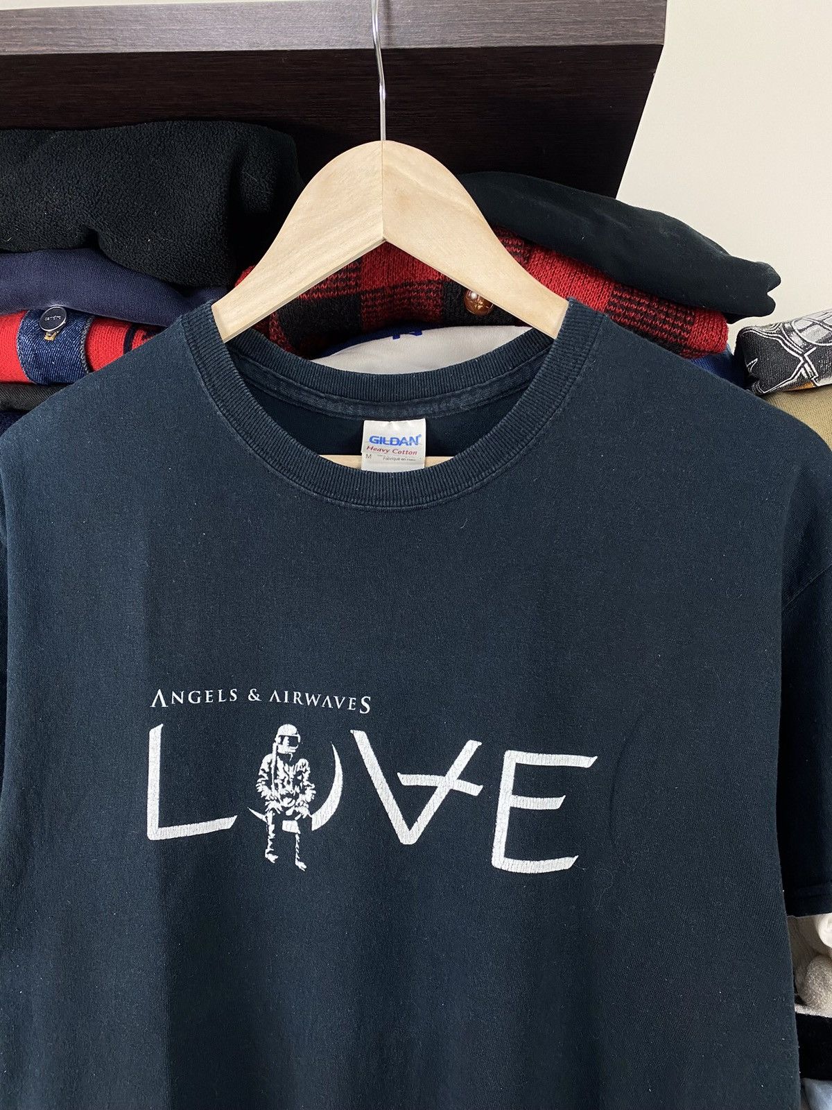 Band Tees × Vintage Vintage Angel Airwaves Love Tee Size US L / EU 52-54 / 3 - 4 Thumbnail