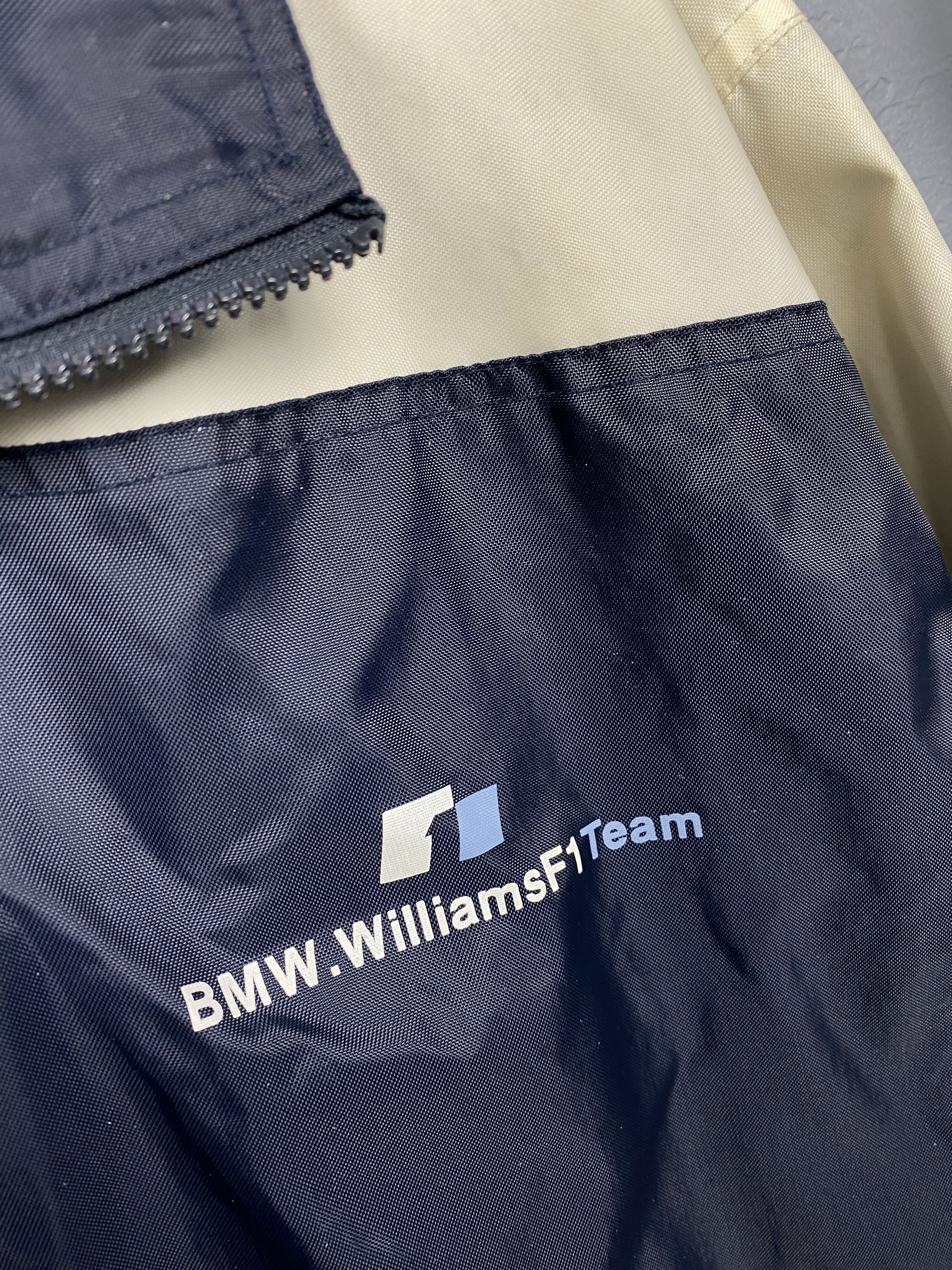 BMW BMW Williams F1 Team 2001 Vintage Mens Jacket Size US XL / EU 56 / 4 - 5 Thumbnail